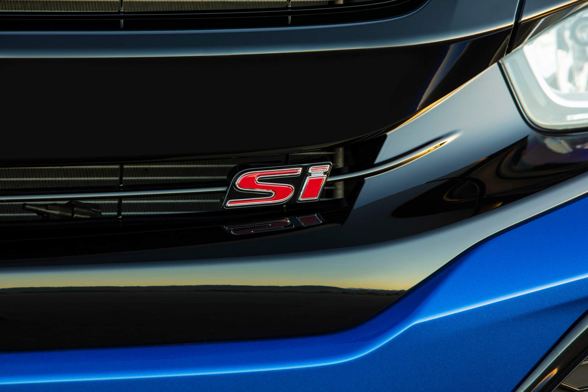 2019 Honda Civic Si Sedan 2019 Honda Civic Si Models Bring Minor Updates And $200 Price Hike