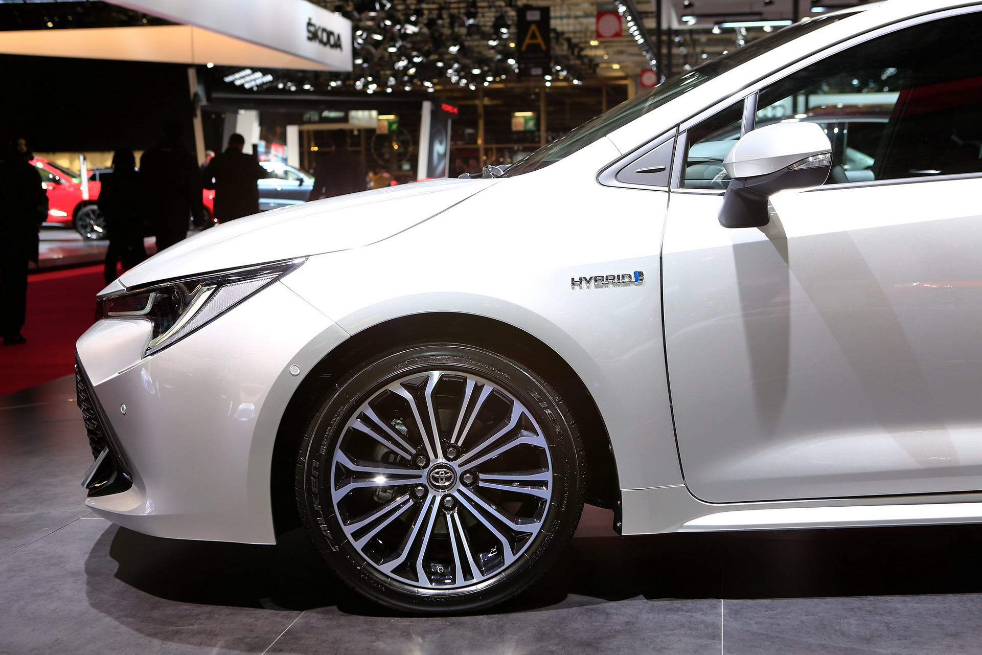 Toyota 13 2018 Paris Auto Show Gallery: Toyota