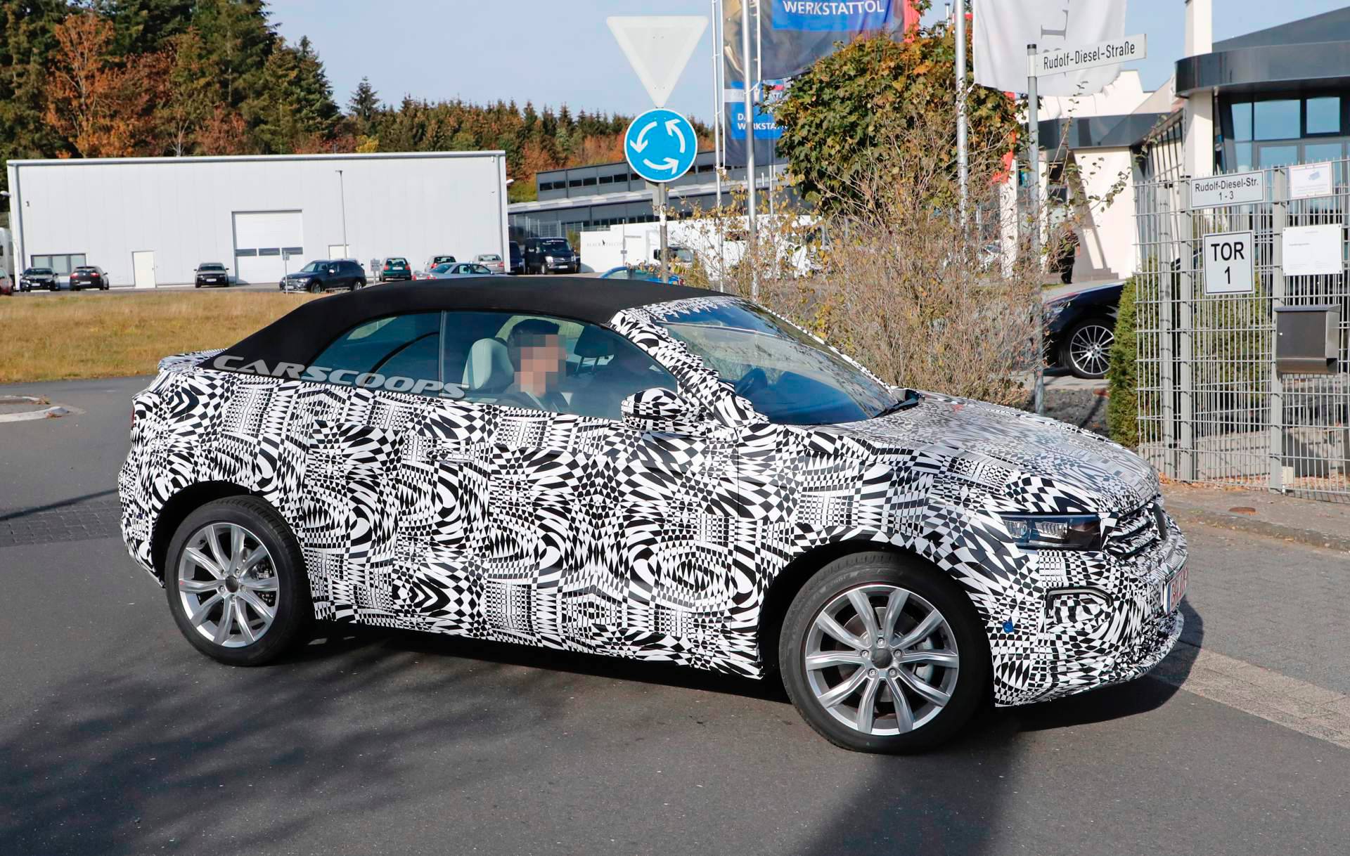 2020 VW T-Roc Cabriolet spy shots 18 2020 VW T-Roc Convertible SUV Reveals Its Soft Top For The First Time
