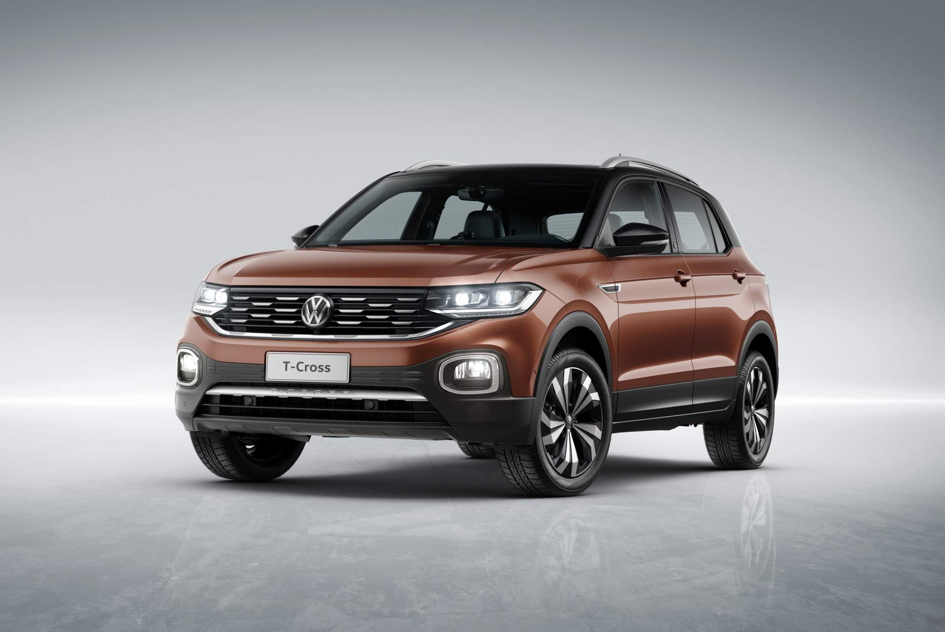 China’s VW T-Cross Has Tiguan-Like Face, See How South America’s Model Looks Too