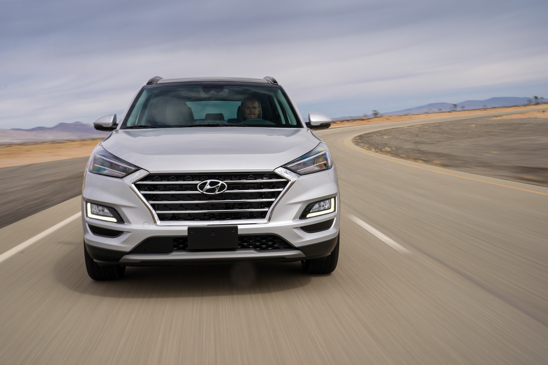 2019-Hyundai-Tucson-05 Redesigned 2019 Hyundai Tucson Goes On Sale Priced From $24,245