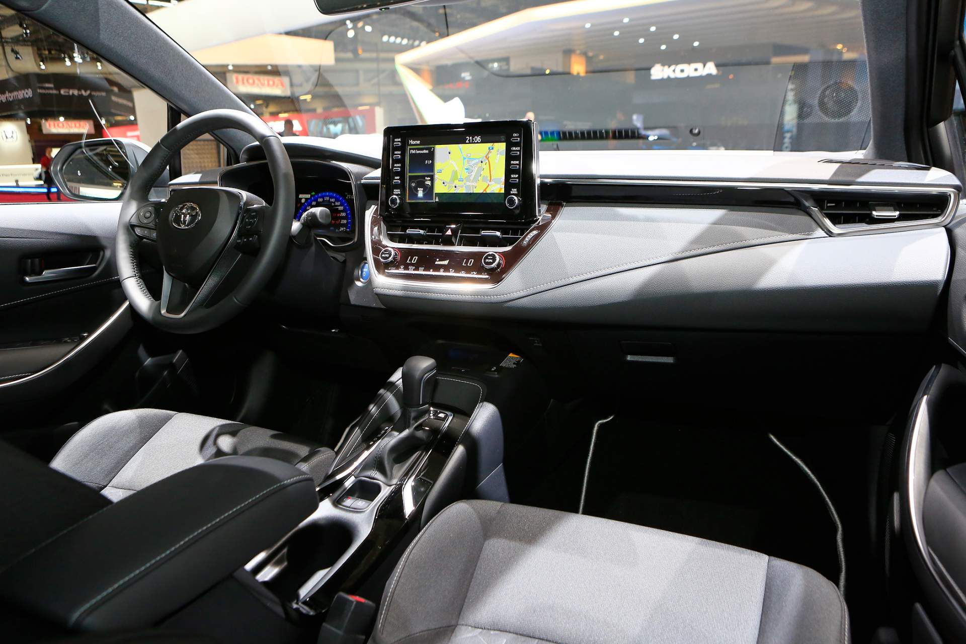 Auto Salon Paris / Mondial Paris Motor Show 2018, France, Paris, 02 2019 Toyota Corolla Reveals Its Two Flavors In Paris