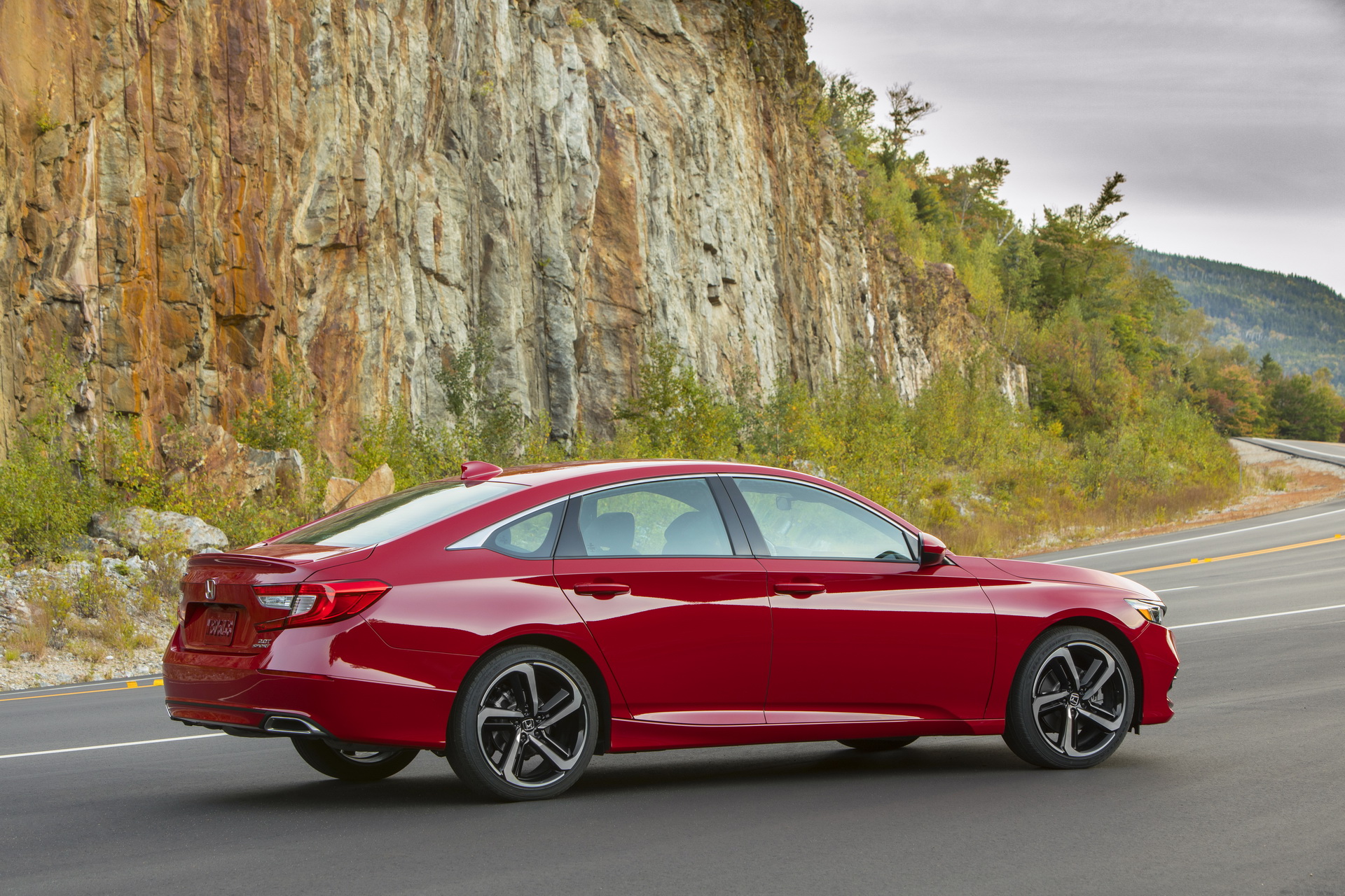 2019 honda accord pricing specs 21 2019 Honda Accord Priced From $23,720 To $35,950, In Showrooms Nov 1