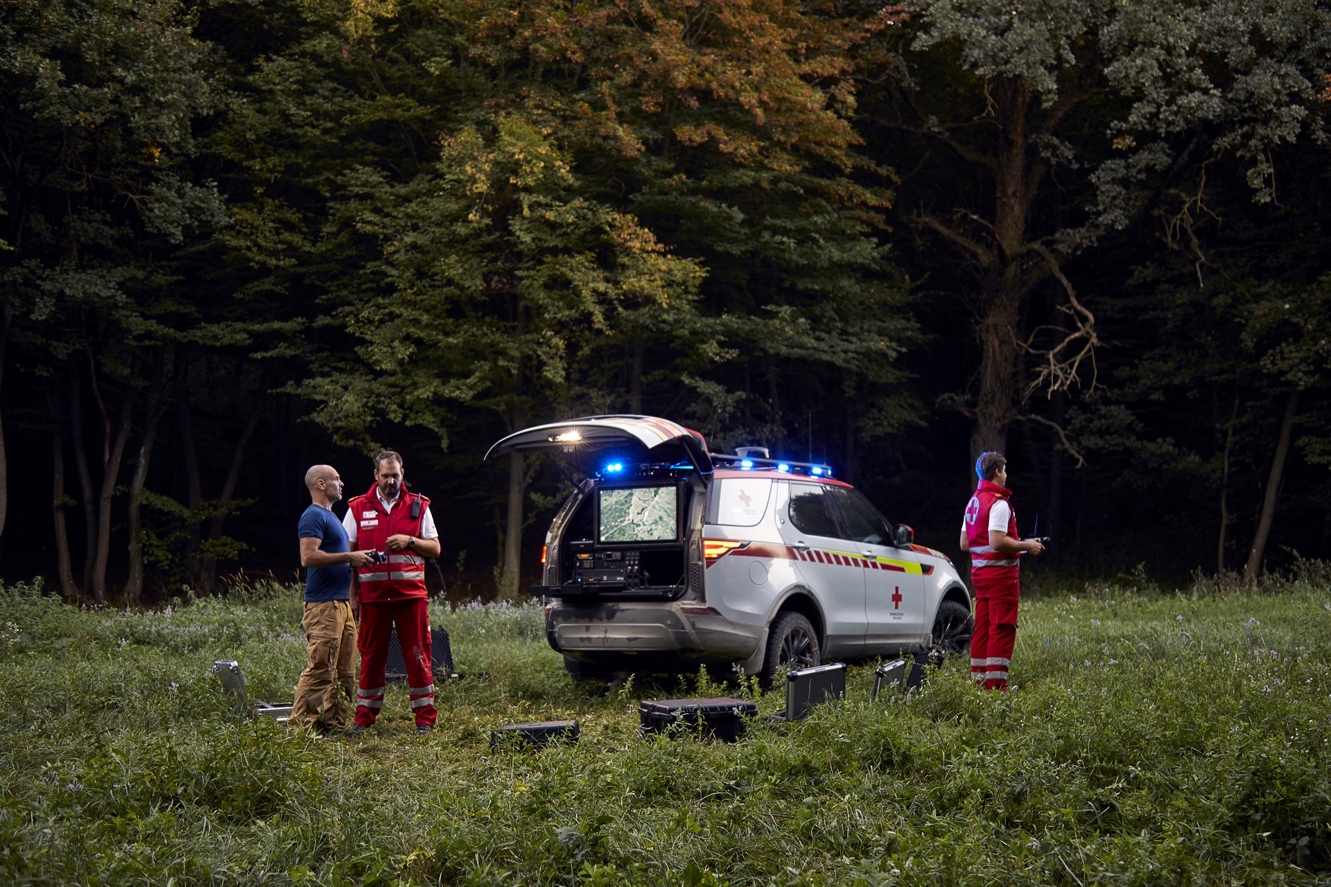 Land Rover Discovery Emergency Response Vehicle-29 Land Rover SVO Builds A One-Off Discovery Emergency Vehicle Complete With A Drone