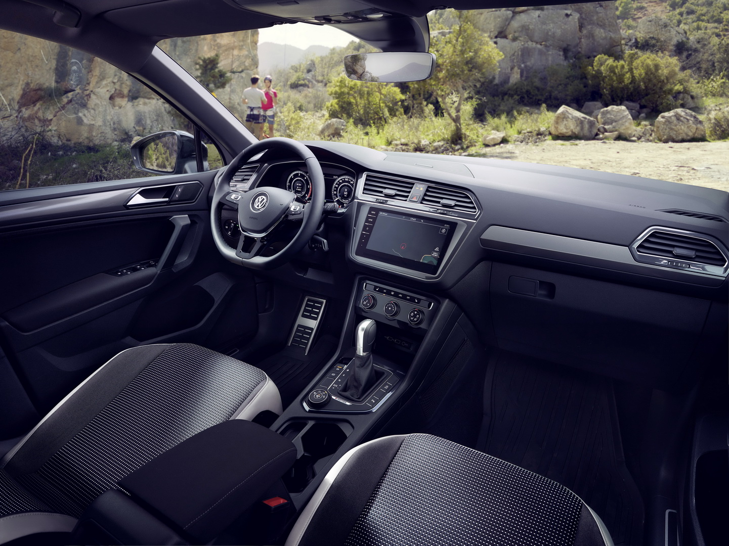 2019 volkswagen tiguan offroad 6 VW Launches New Tiguan Offroad In Europe For Those Who Venture Off The Beaten Path