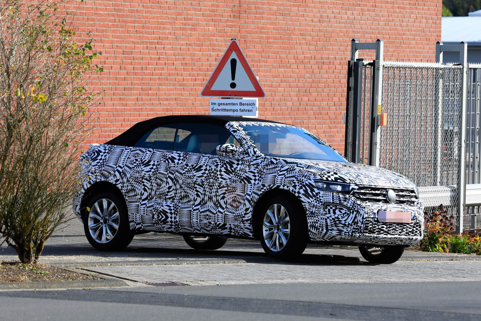 2020 VW T-Roc Cabriolet spy shots 1 2020 VW T-Roc Convertible SUV Reveals Its Soft Top For The First Time