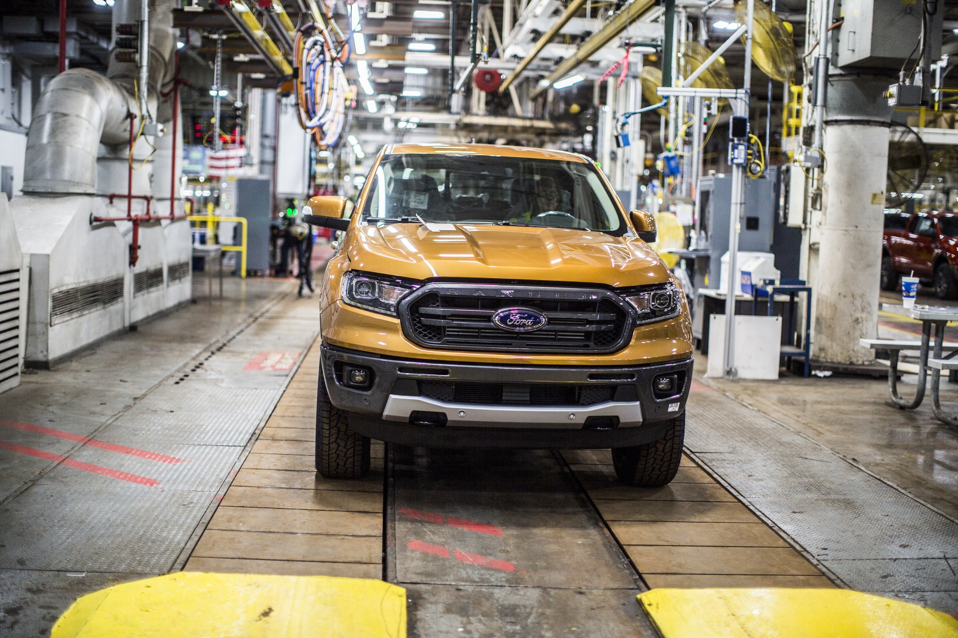 2019-Ford-Ranger-Production-6 2019 Ford Ranger Goes Into Production In Michigan, Arrives At Dealers Early Next Year
