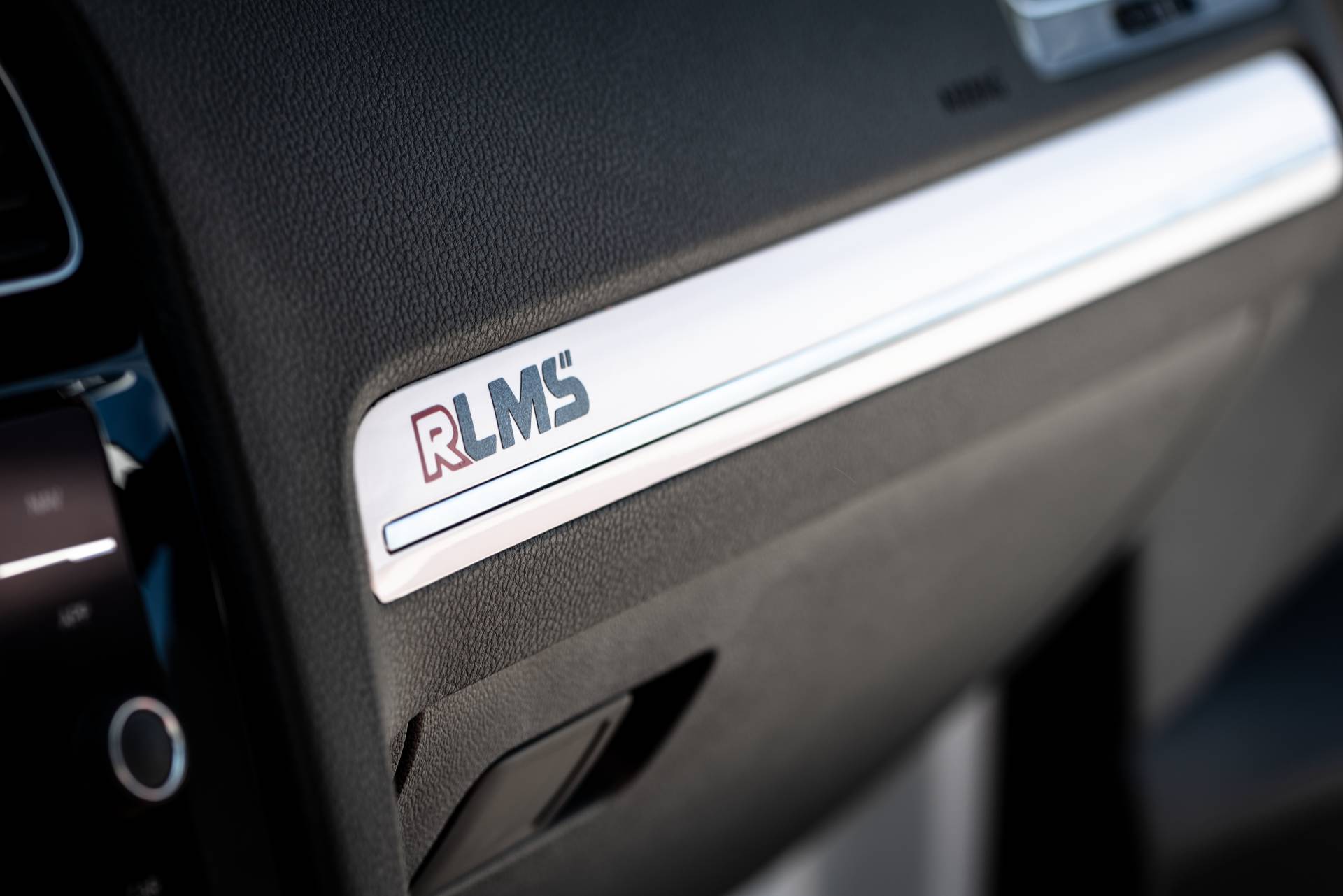 APR VW Golf RLMS 8 APR’s VW Golf RLMS SEMA Show Car Is A 536HP Track Toy