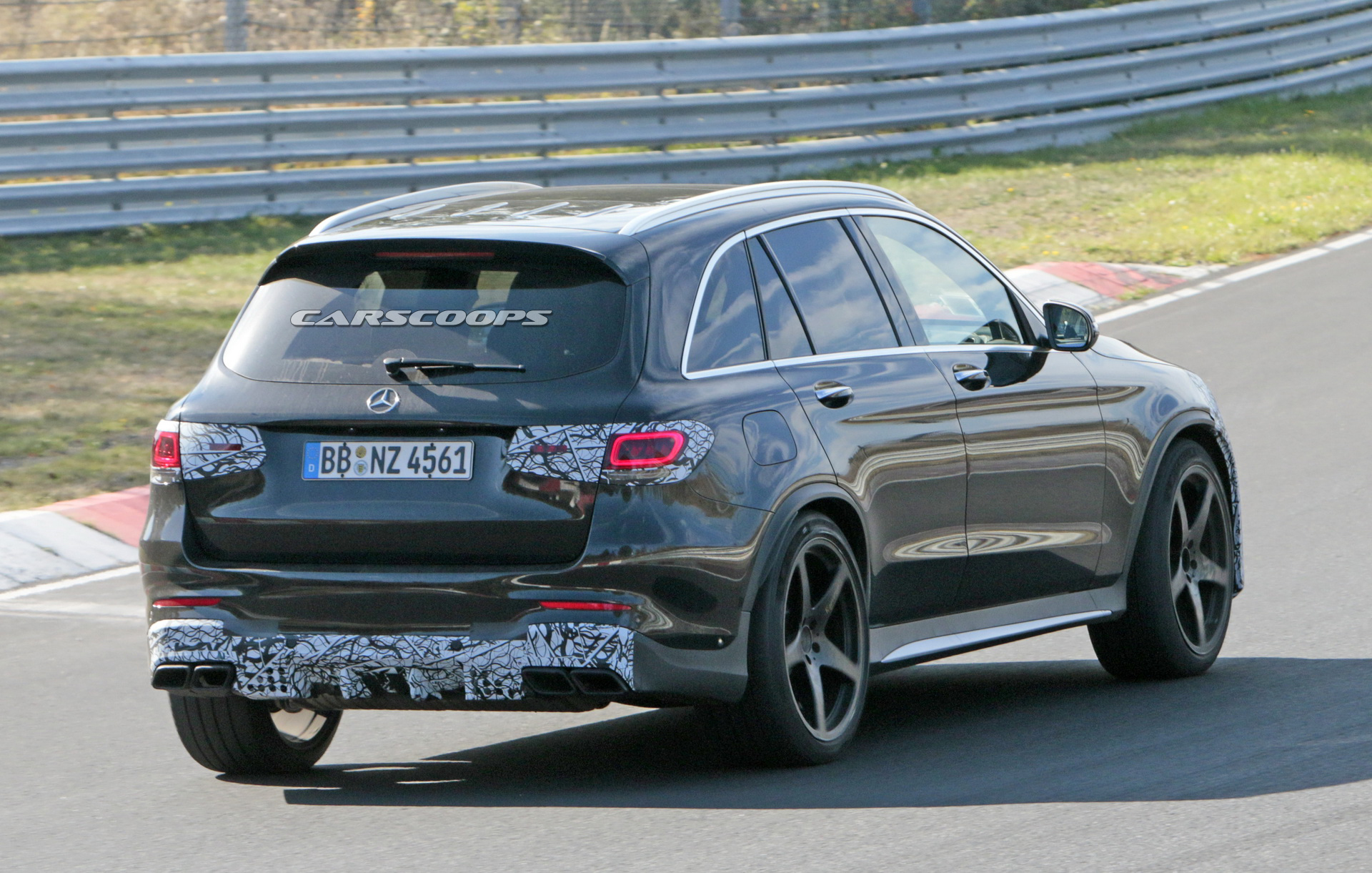 2019 mercedes amg glc63 facelift spy 9 2020 Mercedes-AMG GLC 63 Gets A Mild Makeover, Coming Next Year