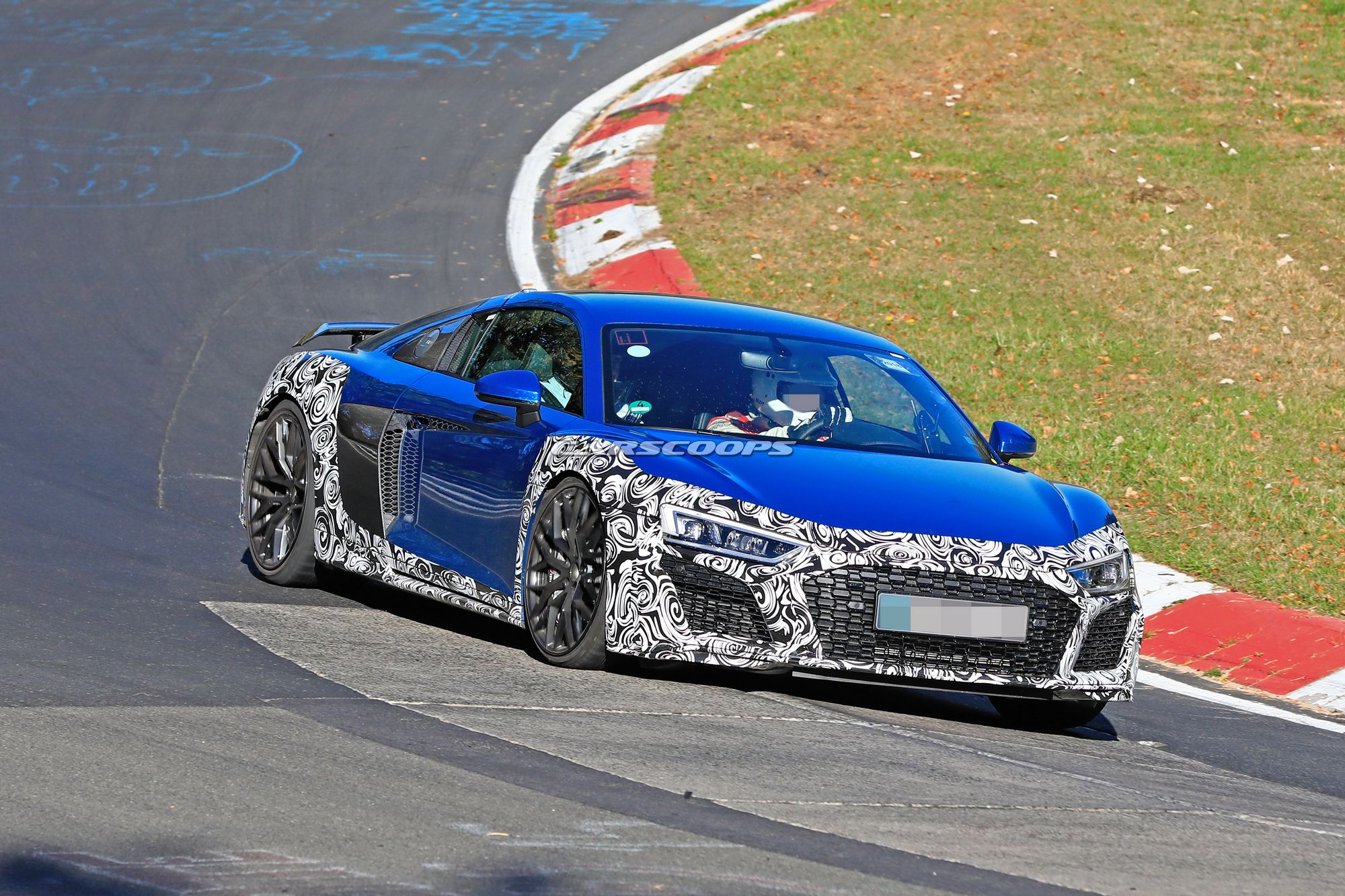 Audi-R8-Facelift-Nurburgring-Spy-Shots-4 Audi Takes Its Facelifted R8 To The Nurburgring