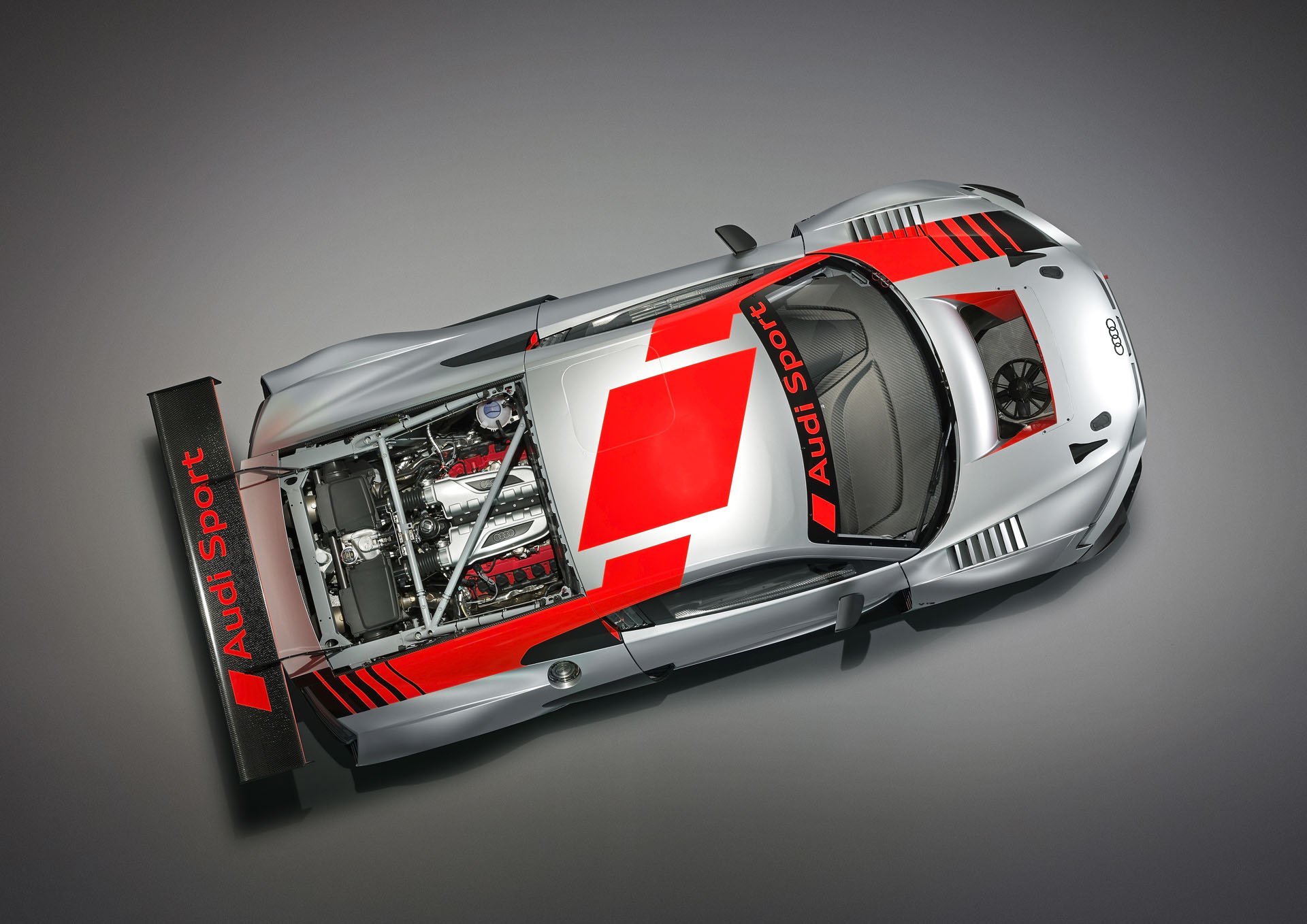 audi r8 lms paris live pics 15 New Audi R8 LMS Racer Gives Us A First Taste Of Upcoming R8 Facelift