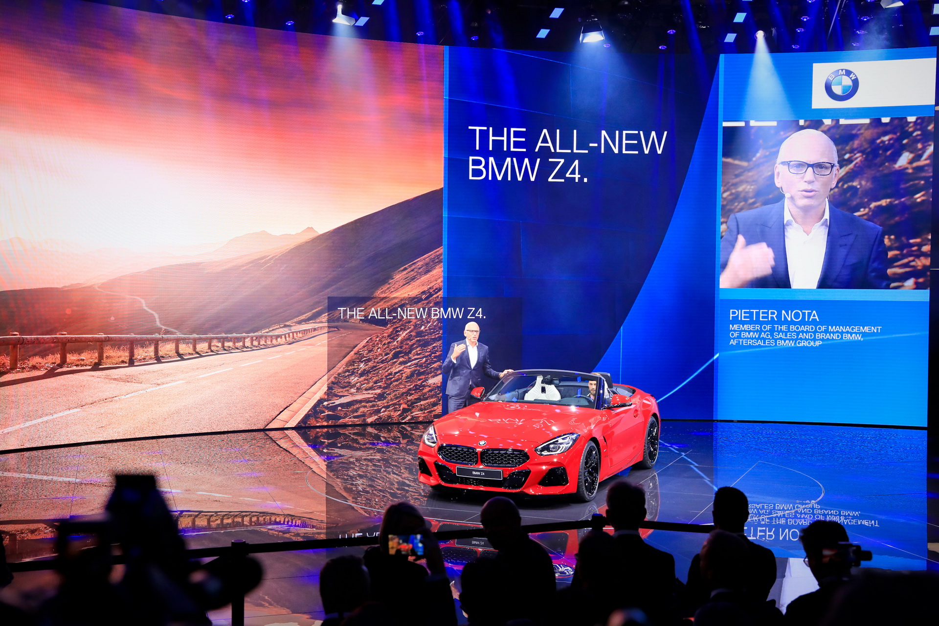 2019-BMW-Z4-08 New BMW Z4 Promises To Excite Drivers With Its Handling Dynamics