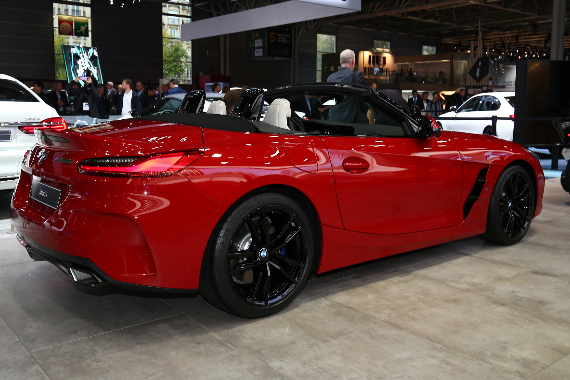 2019-BMW-Z4-24 New BMW Z4 Promises To Excite Drivers With Its Handling Dynamics