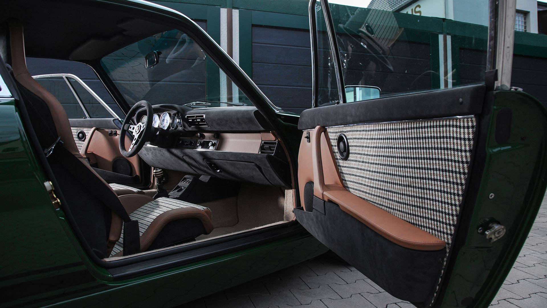 dp-motorsport-porsche-911-964 (10) DP Motorsport’s Speedy Irishman Is Germany’s Answer To Singer