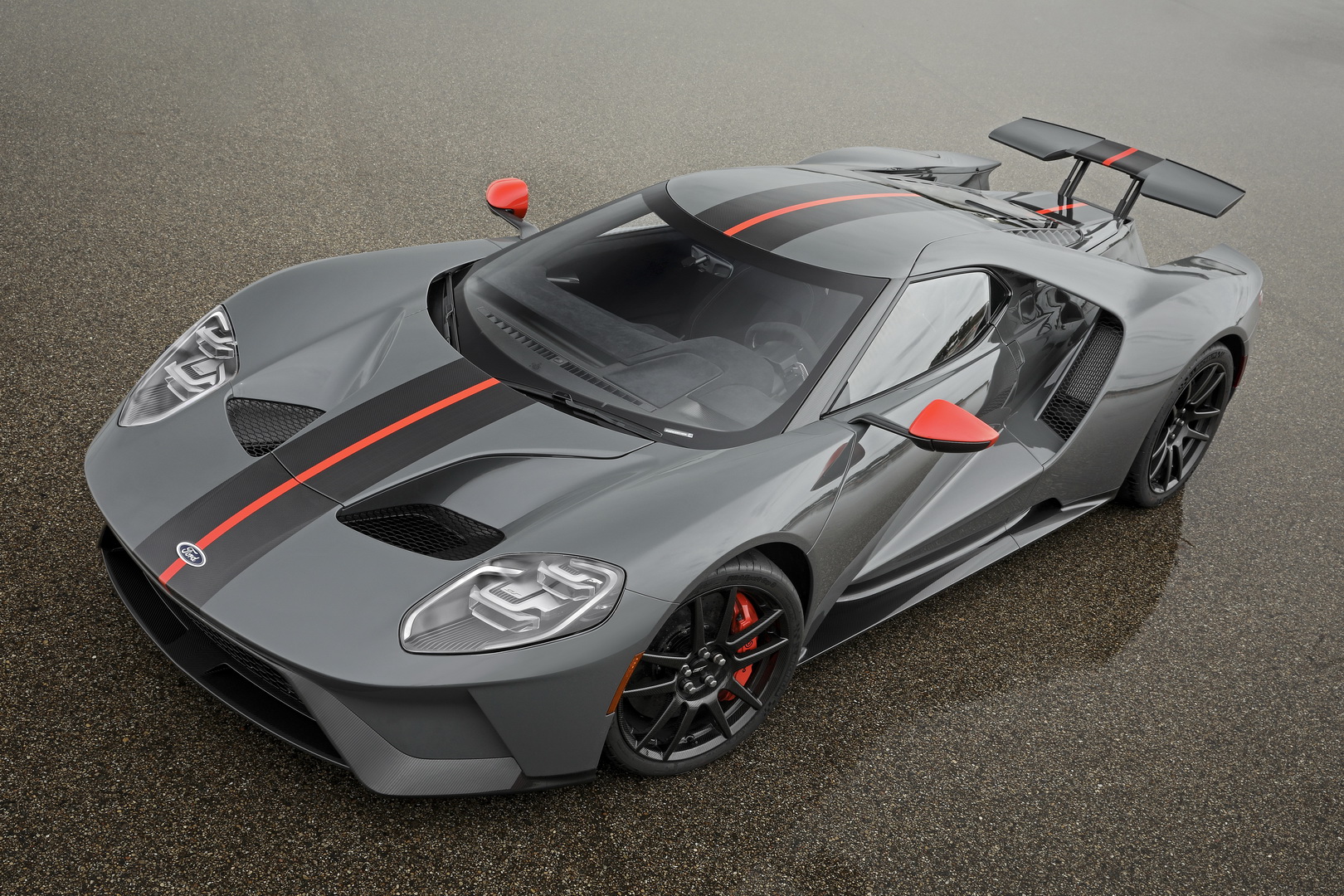 2019 ford gt carbon series 8 2019 Ford GT Carbon Series Breaks Cover, Future Owners Already Shortlisted