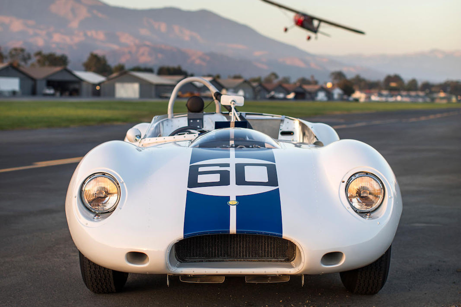 1959-LISTER-JAGUAR-01 Stirling Moss Drove This 1959 Lister Jaguar – Wanna Be Next?