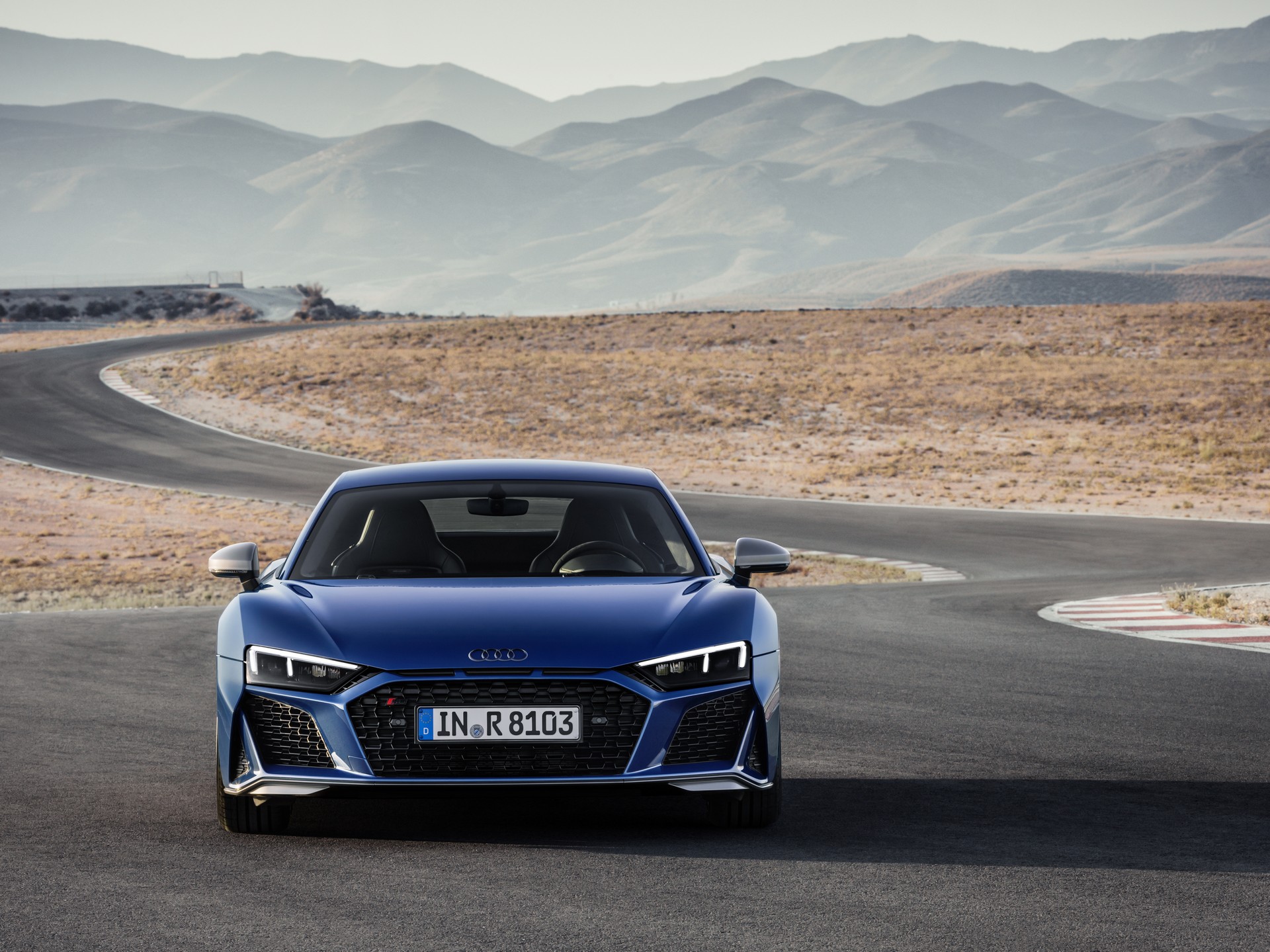 2019-Audi-R8-12 2019 Audi R8 Debuts With Sportier Styling And More Powerful V10 Engines