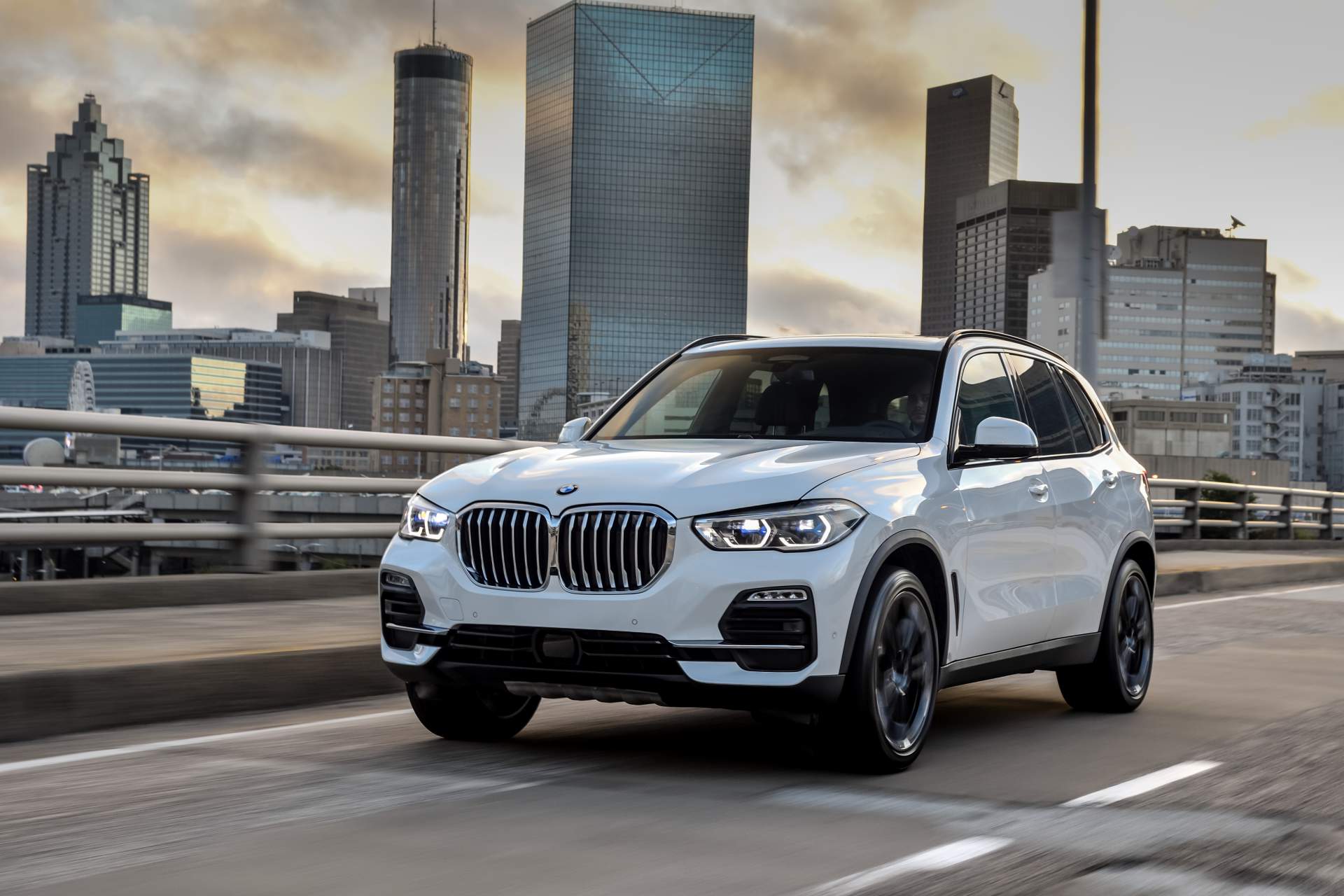 2019 BMW X5 23 Your 2019 BMW X5 Photo Gallery Is Here And It’s Huge