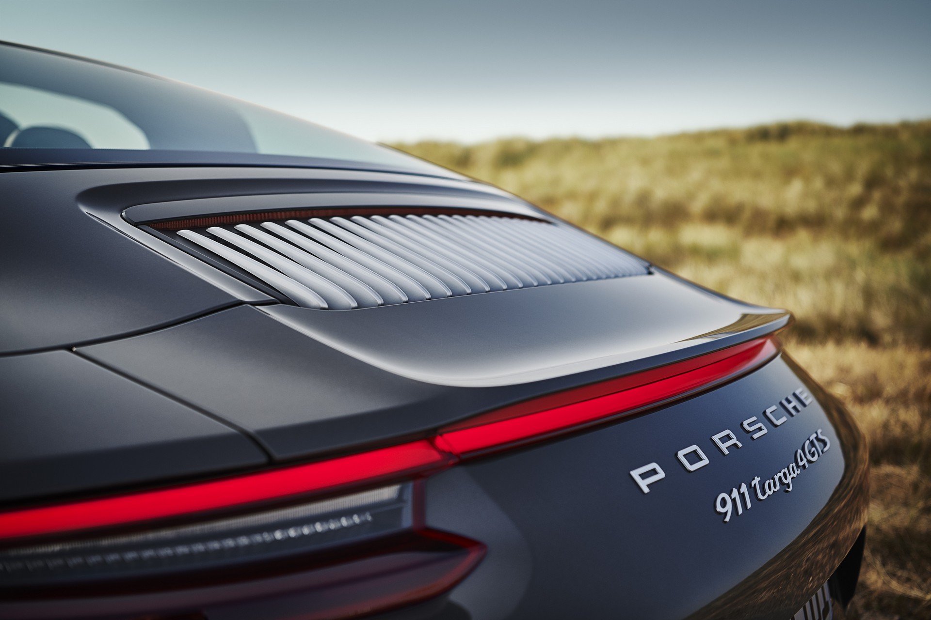 Porsche 911 Targa 4 GTS Exclusive Manufaktur Edition-8 Porsche 911 Targa 4 GTS Exclusive Manufaktur Edition Has A Big Name, Matching Price