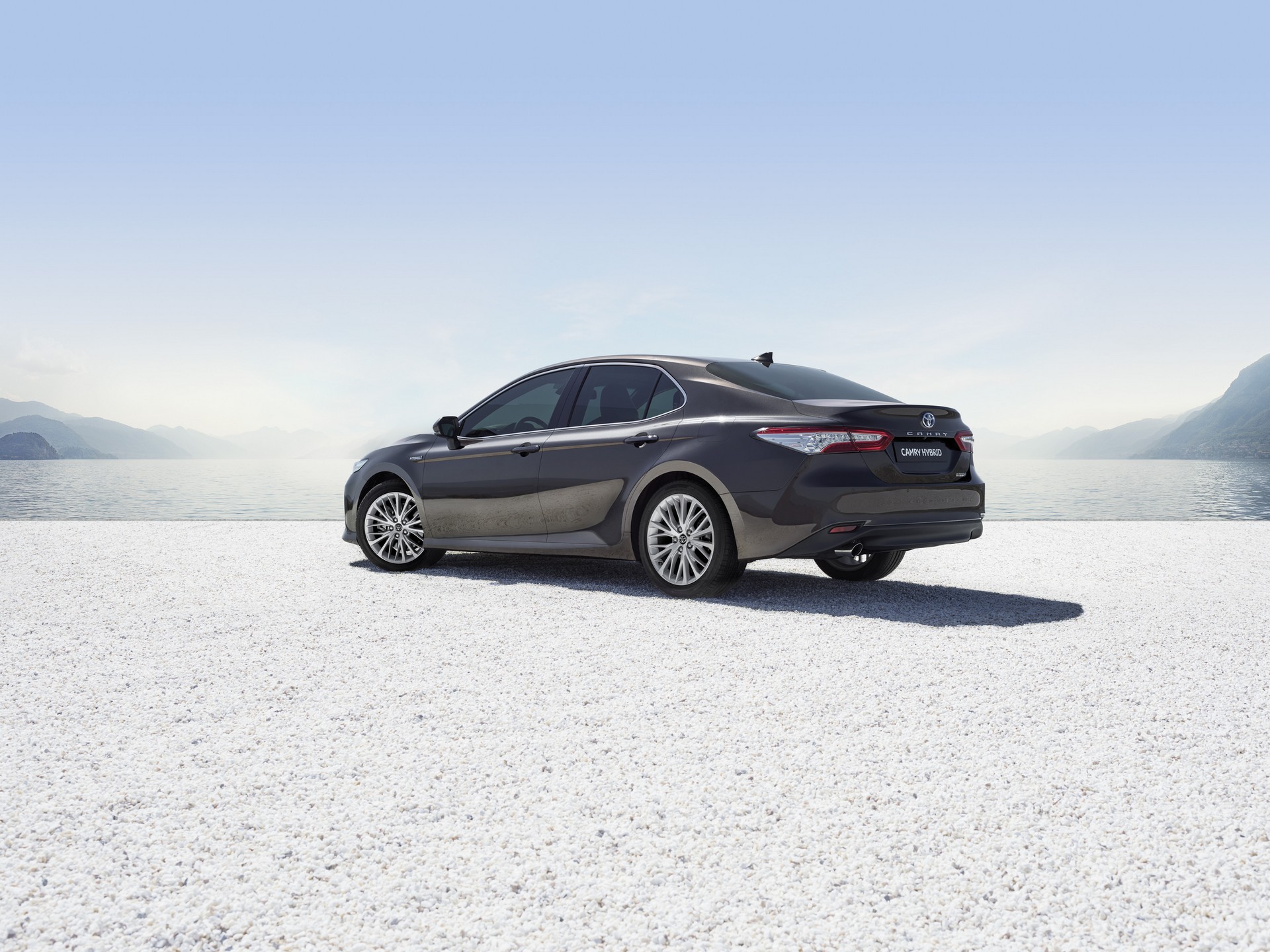 2019 Toyota Camry Hybrid Europe-11 Toyota Camry Returns To Europe With Hybrid Power
