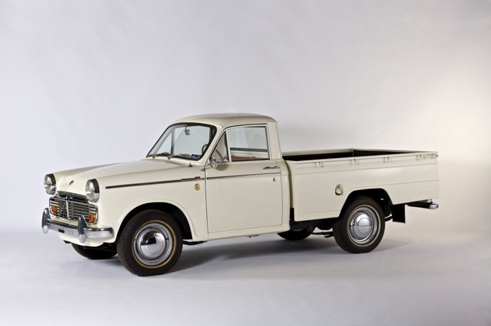 1965 Datsun 320 Truck Nissan Fans Celebrate A Legendary Sports Car At ZCON