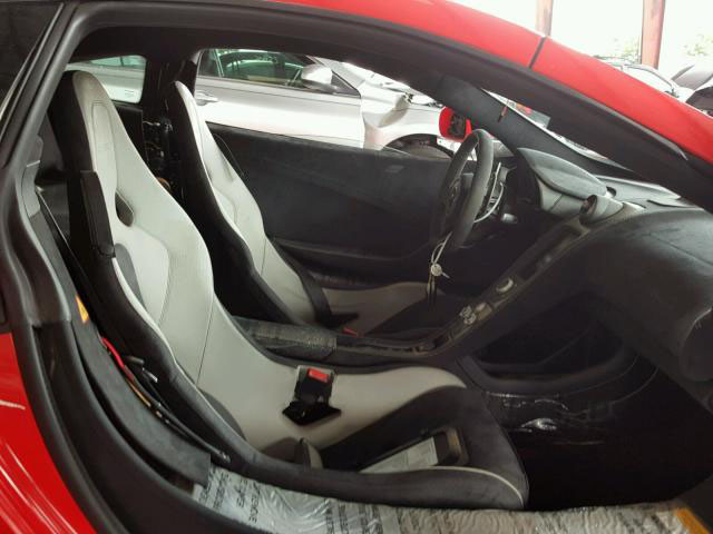 2016-mclaren-675lt-wrecked-copart-08 This McLaren 675LT’s Long Tail (And Nose) Got Shortened A Bit