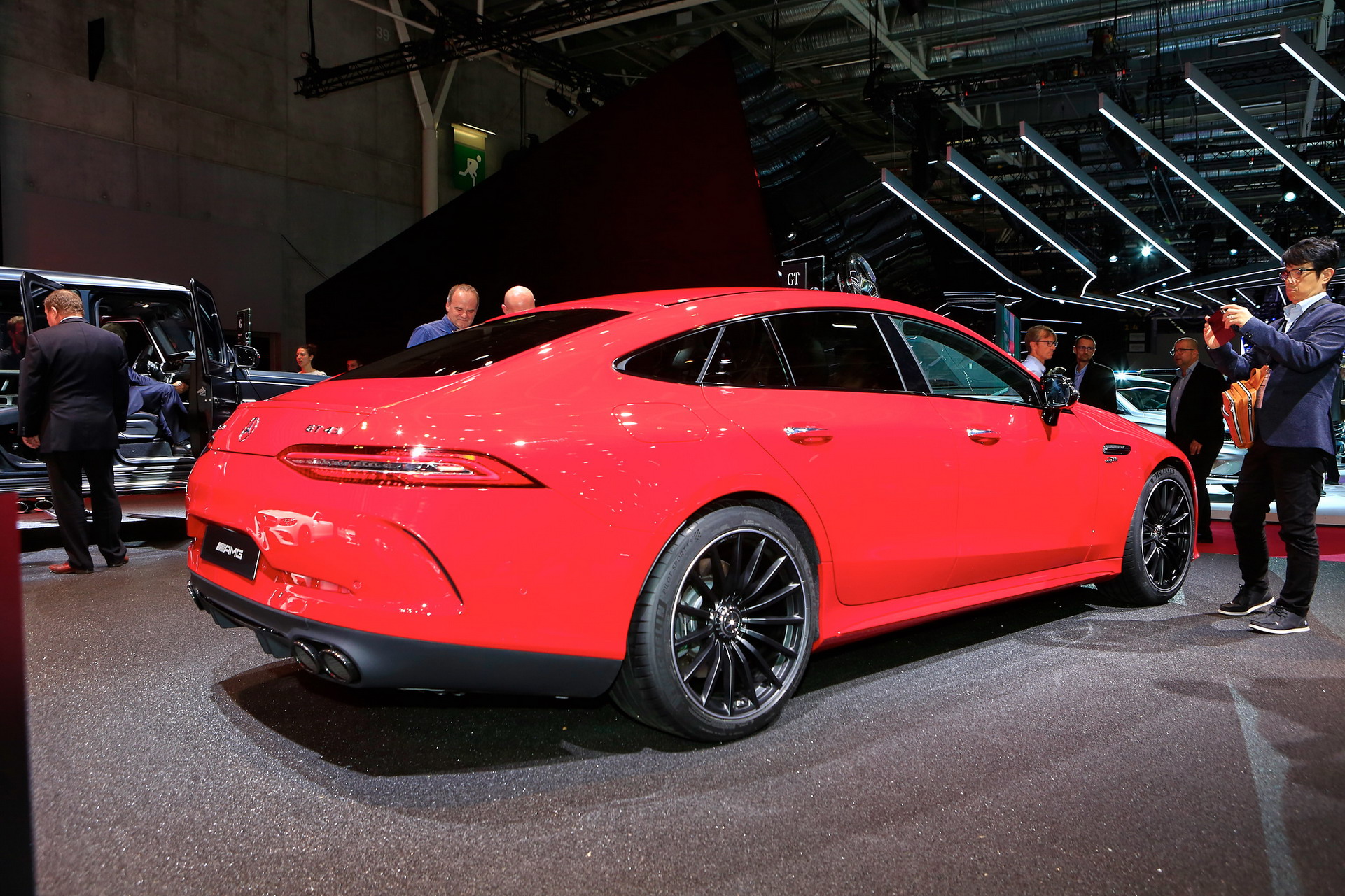 Mercedes B174 2018 Paris Auto Show Gallery: Mercedes-Benz