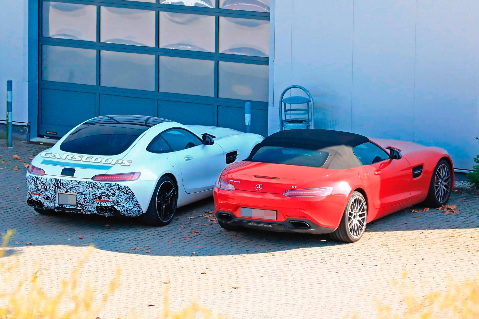 2019 Mercedes AMG GT 53 spy shots 2 2019 Mercedes-AMG GT Prototype With Round Exhausts Is Likely The ’53’ Hybrid