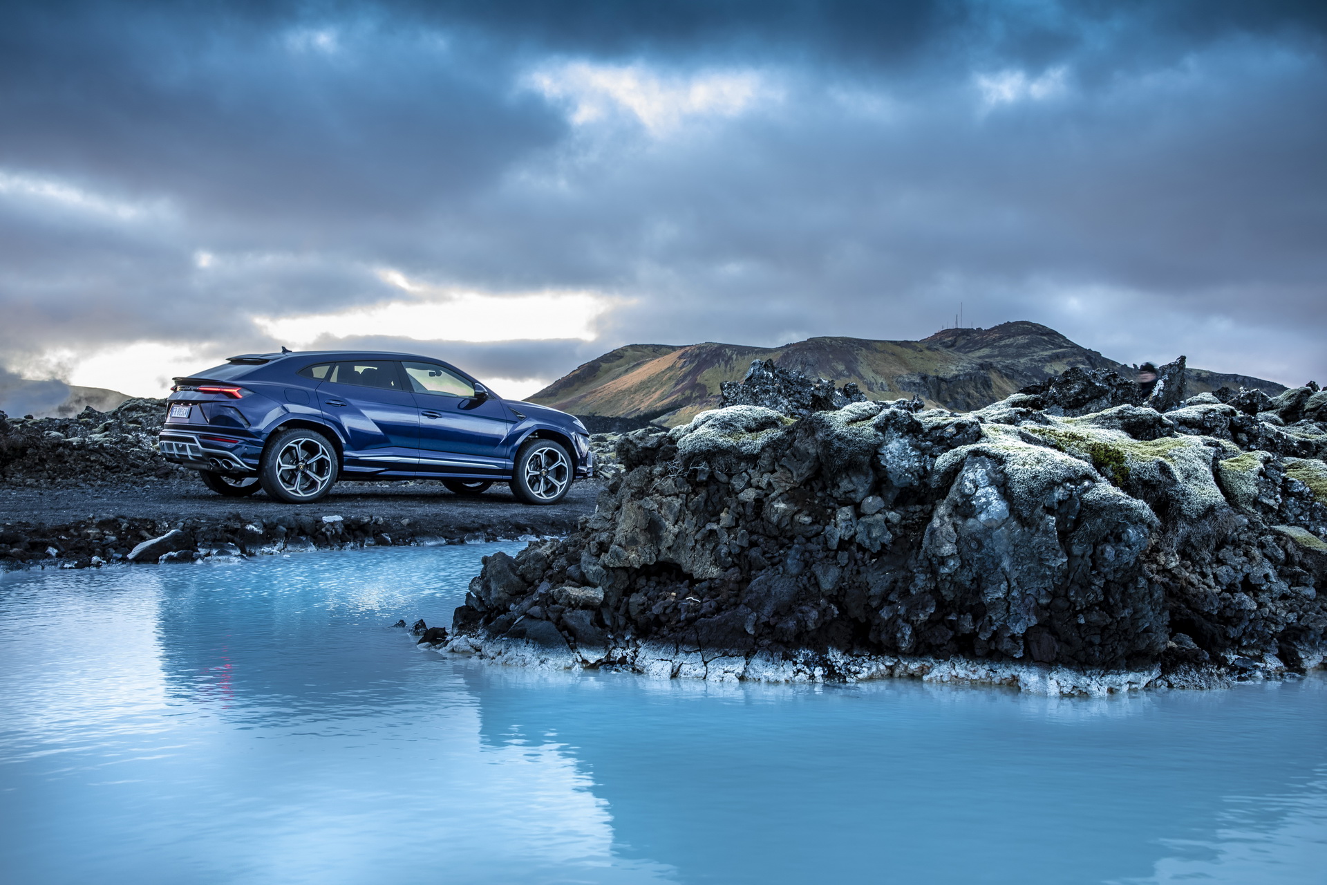 lamborghini sends urus to iceland 53 Lamborghini Sends Small Army Of Urus SUVs To Conquer Iceland