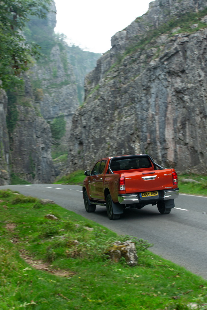 2019 toyota hilux invincible x 18 Toyota Hilux Gains New Invincible X Range-Topping Trim And Limited Edition In UK