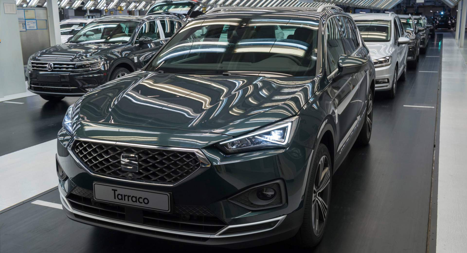 Vw Turaco Volkswagen Starts Building The Seat Tarraco At Its Main Plant In ...