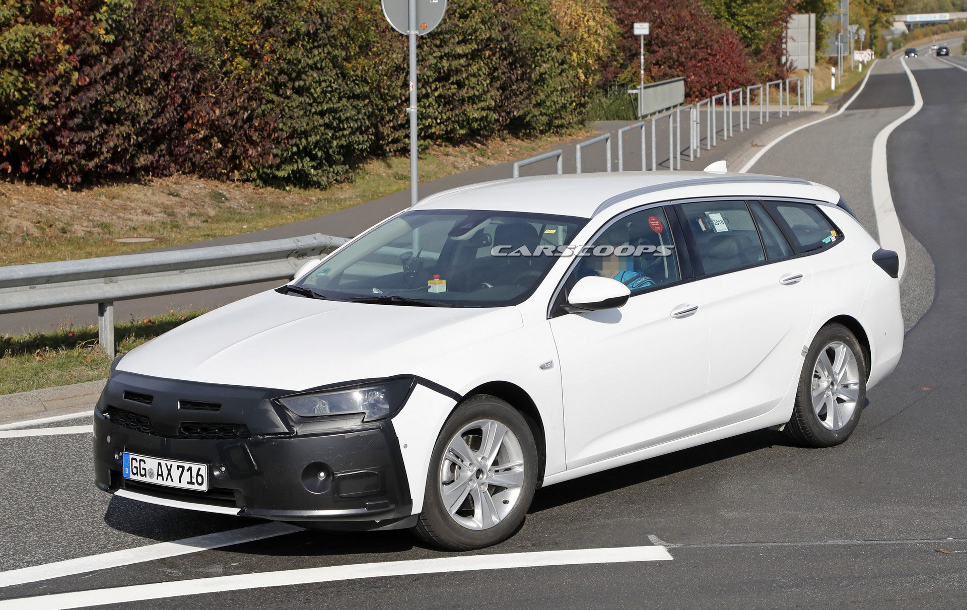 2020 Opel Insignia Sports Tourer-13 That Was Quick: Opel’s Working On An Updated Insignia Sports Tourer For 2020