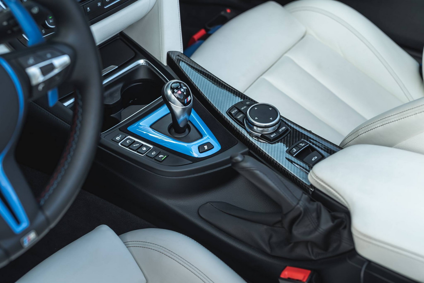 bmw m4 convertible manhart mh4 tuning 8 Manhart’s BMW M4 Convertible Mixes OTT Looks With 690 HP