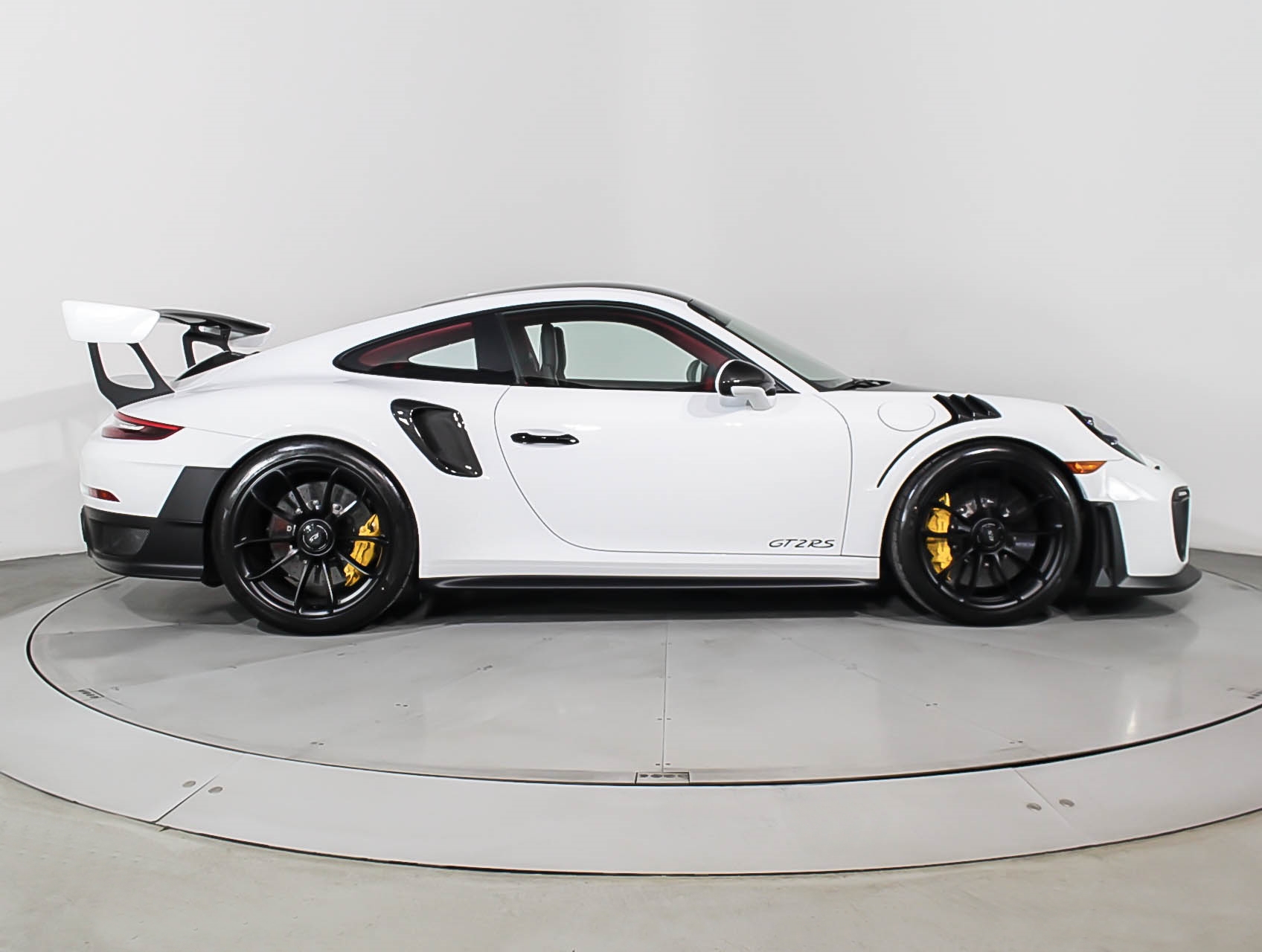 2018 porsche 911 gt2rs weissach auction bat 34 151-Mile Porsche 911 GT2 RS With Weissach Pack Is Auctioned Off