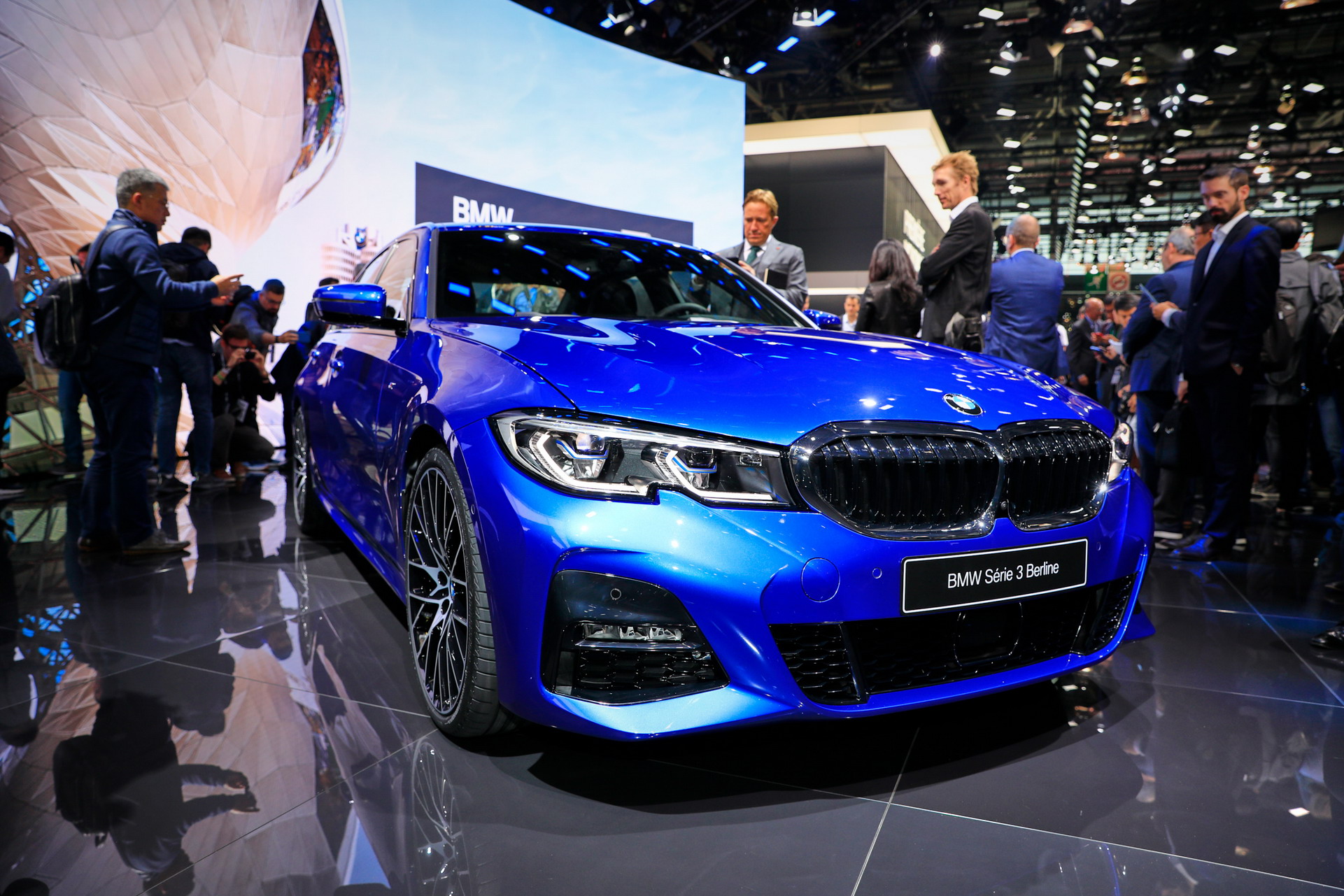 BMW 41 2018 Paris Auto Show Gallery: BMW