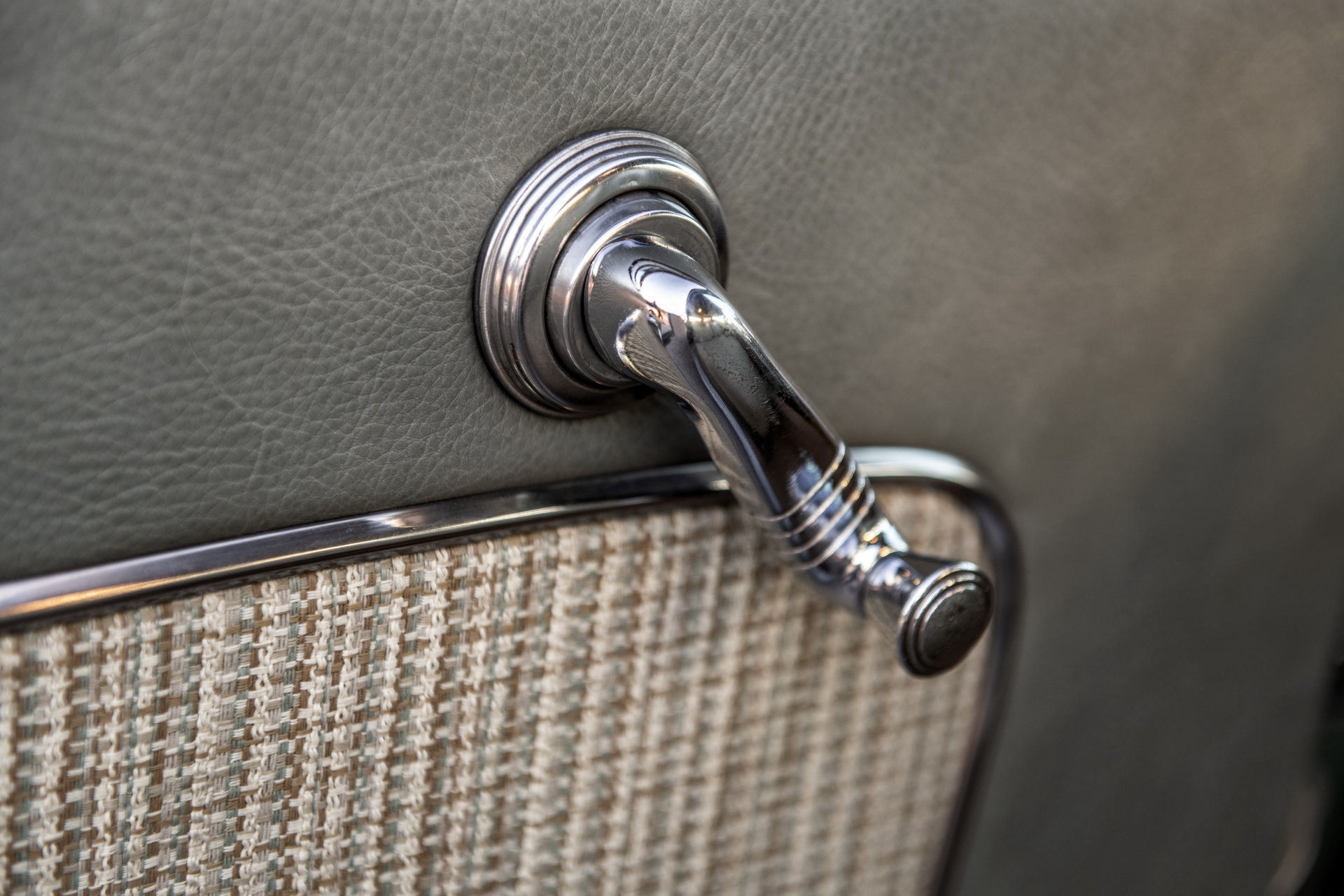 icon-mercury-coupe-ev-36 Icon’s Electric 1949 Mercury Coupe Has Tesla Batteries And Freight-Train Torque