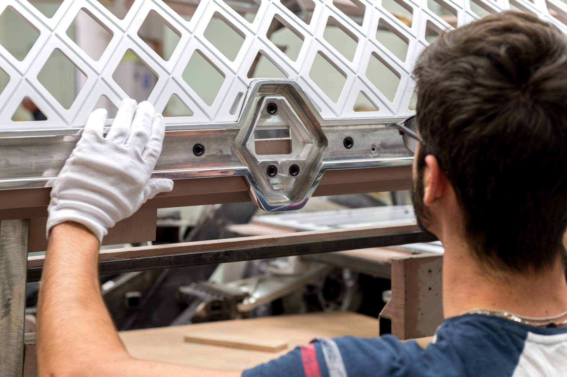 Renault EZ Ultimo Concept 84 Renault EZ-Ultimo Concept Envisions Self-Driving Luxury Lounge