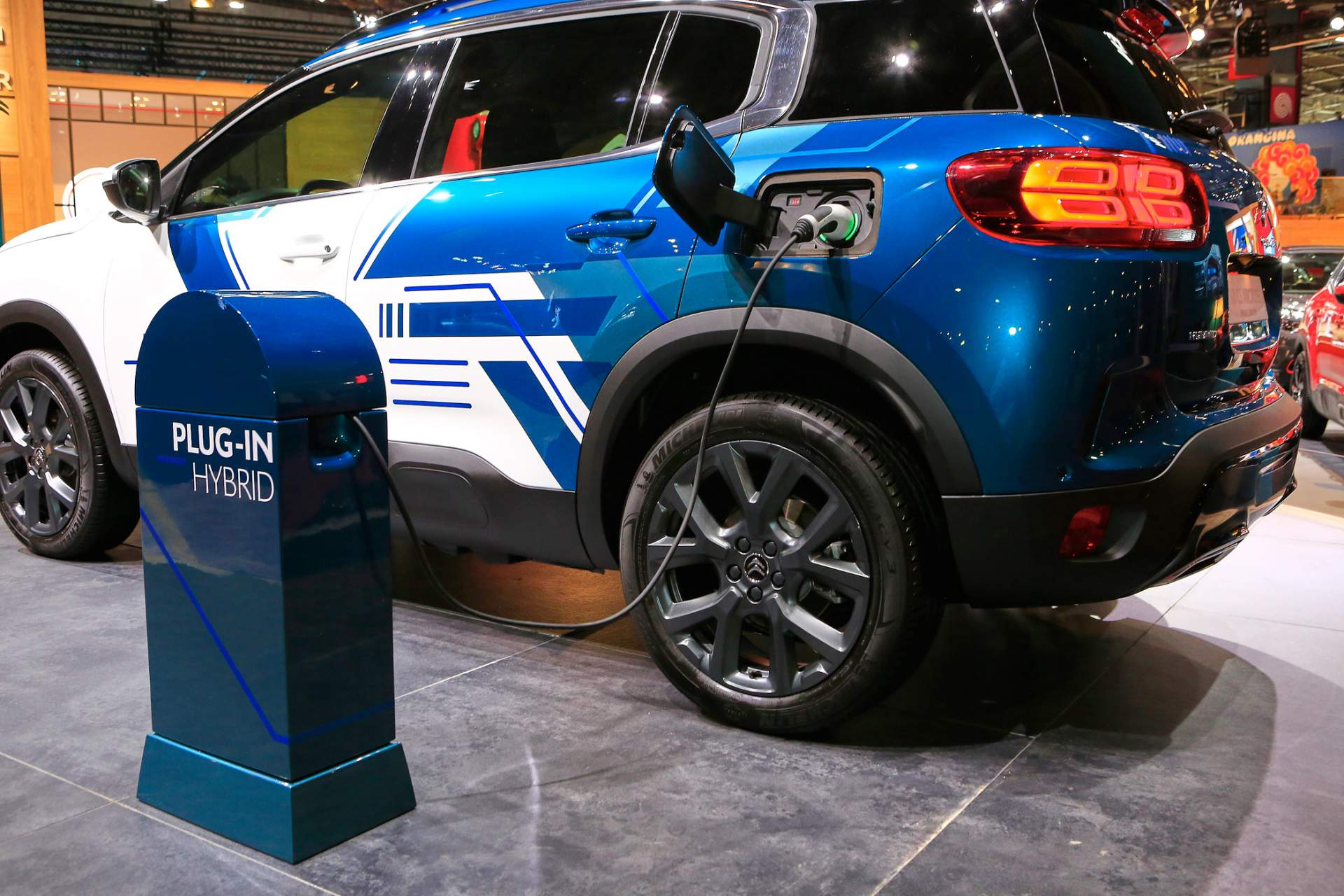 Auto Salon Paris / Mondial Paris Motor Show 2018, France, Paris, 02 Citroën C5 Aircross SUV Hybrid Concept Previews Brand’s First PHEV