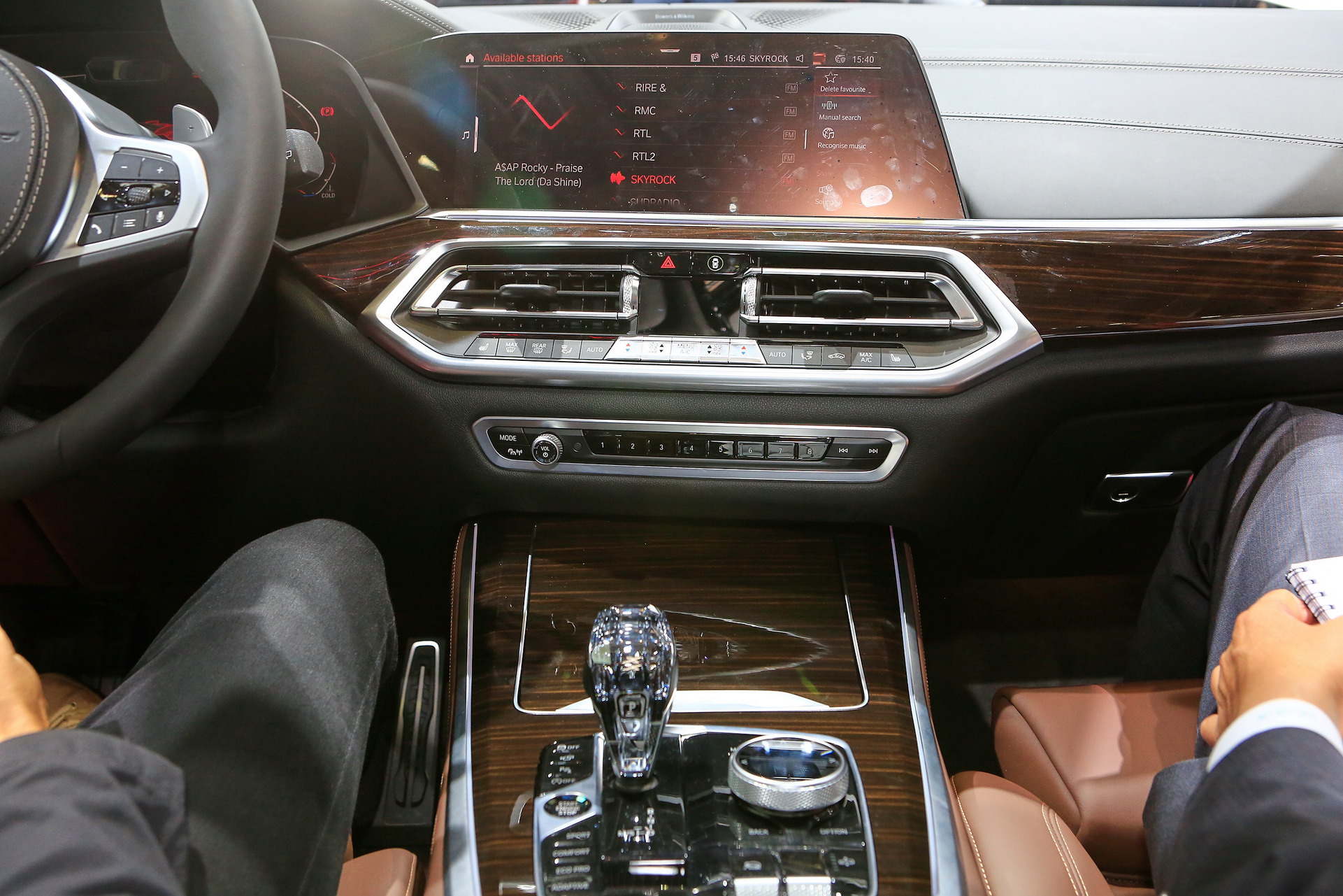 BMW 170 2018 Paris Auto Show Gallery: BMW