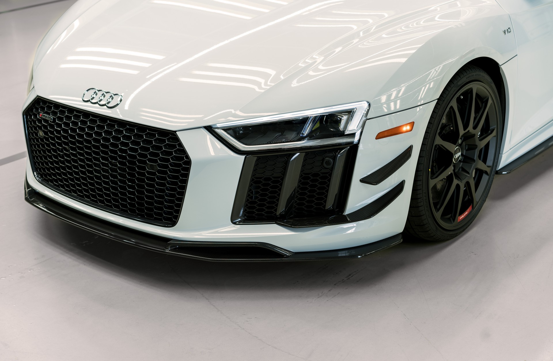 Audi R8 V10 Plus Coupe Competition-3 2018 Audi R8 V10 Plus Coupe Competition Is The Most “Performance-Oriented” R8 Ever