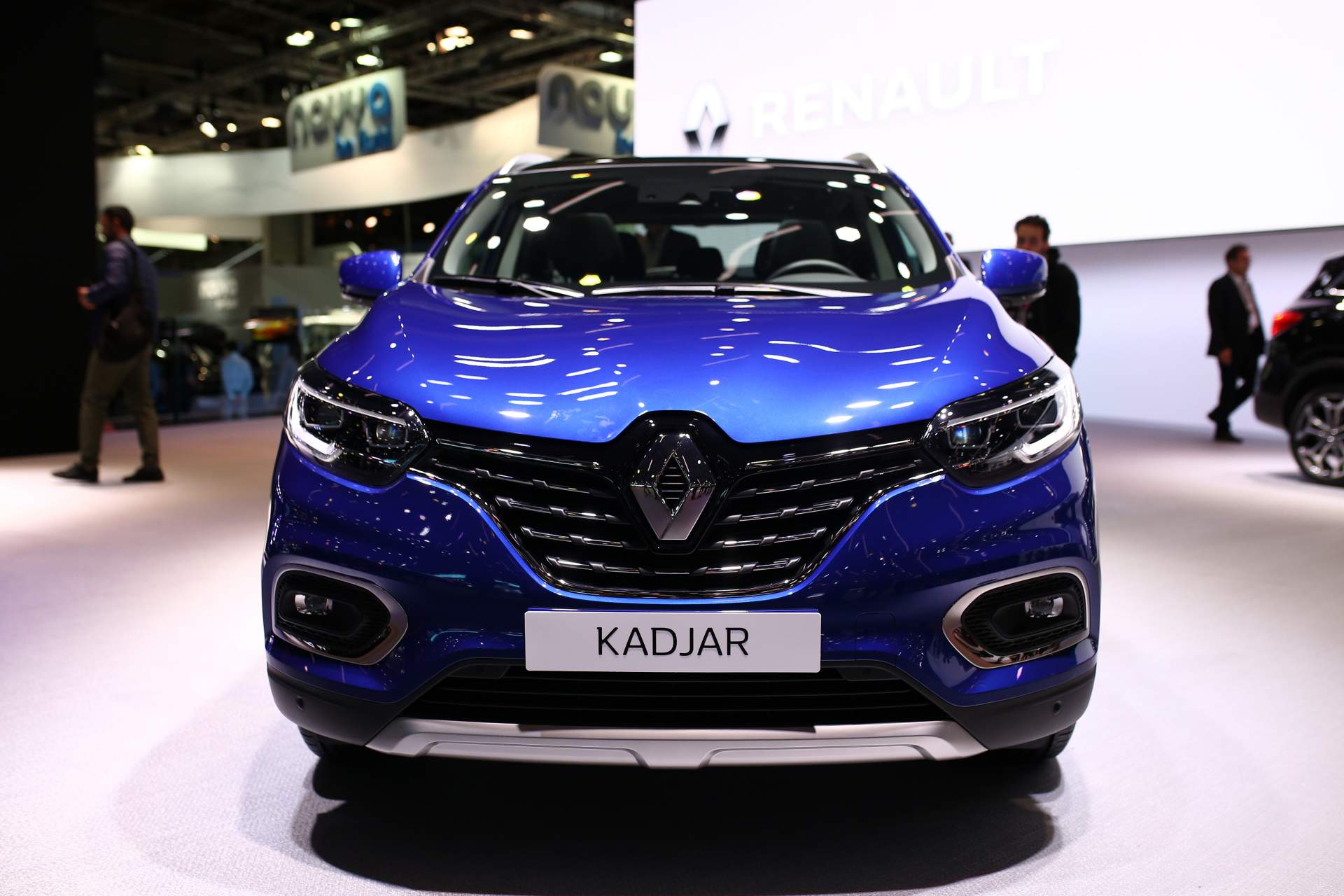 2019 Renault Kadjar at Paris Auto Show 6 2019 Renault Kadjar Brings Refined Looks, New Engines To Paris