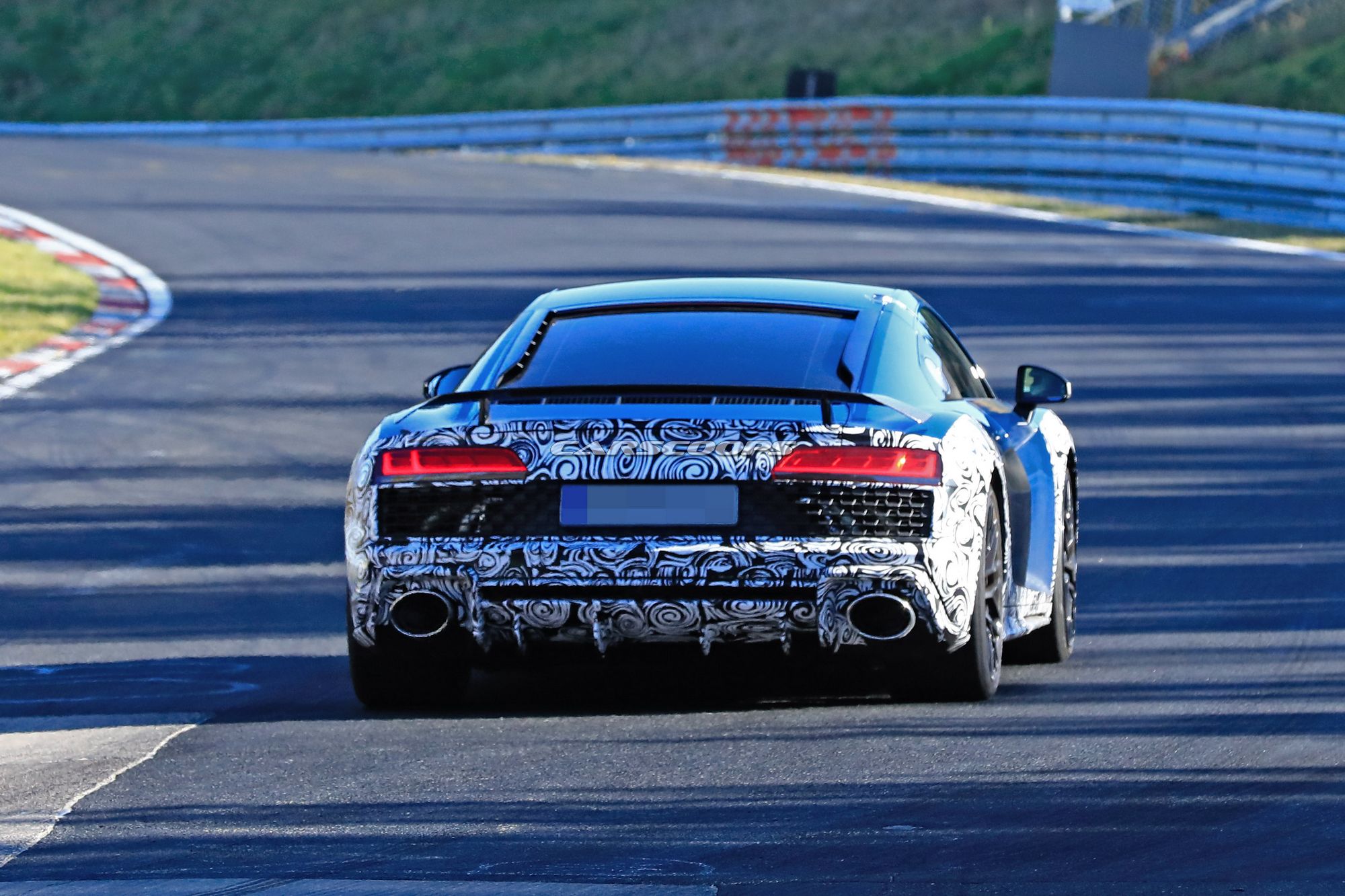 Audi-R8-Facelift-Nurburgring-Spy-Shots-9 Audi Takes Its Facelifted R8 To The Nurburgring