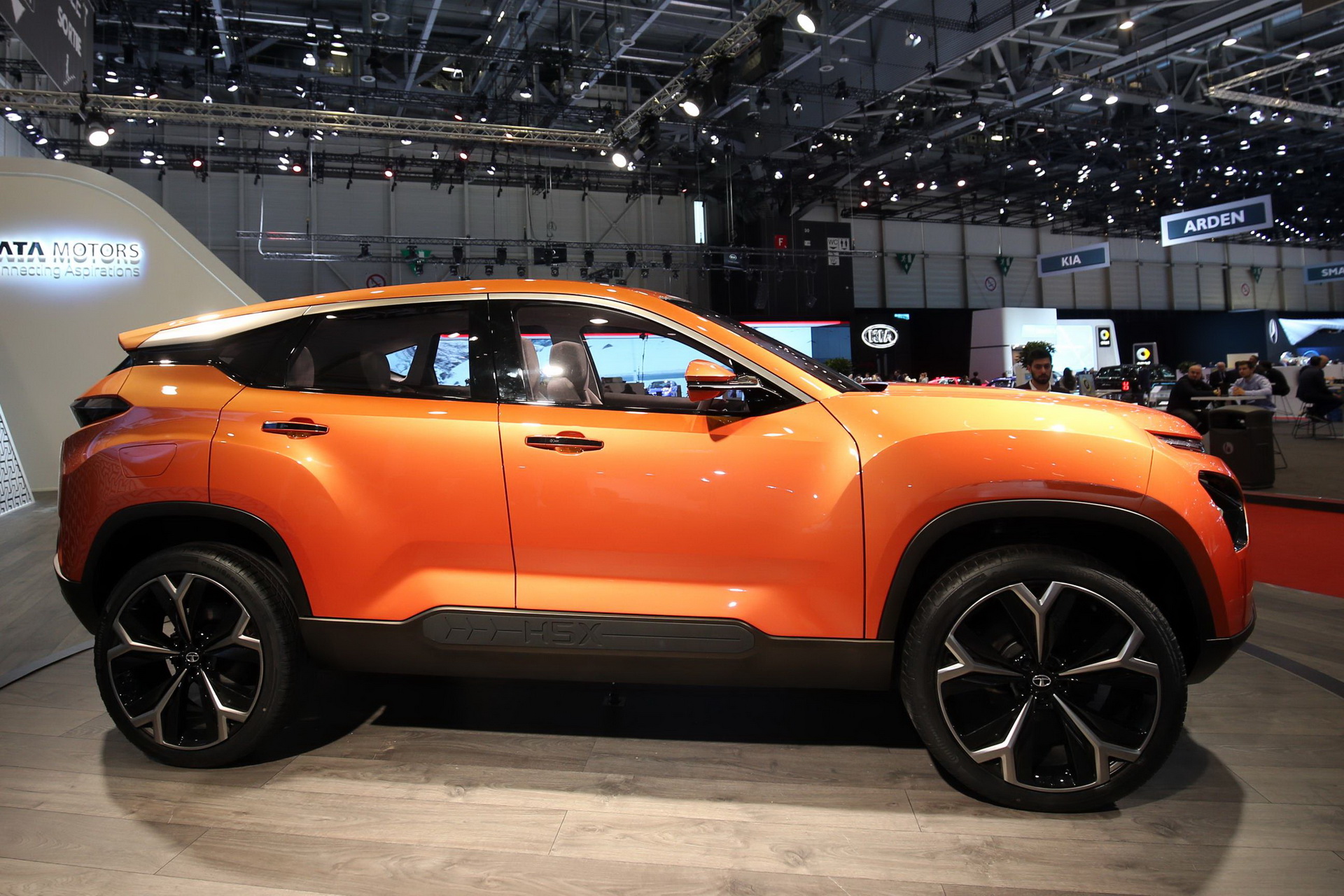 Tata-H5X-Concept-1 2020 Tata Harrier SUV Showcases Its JLR Underpinnings, Goes For A Swim