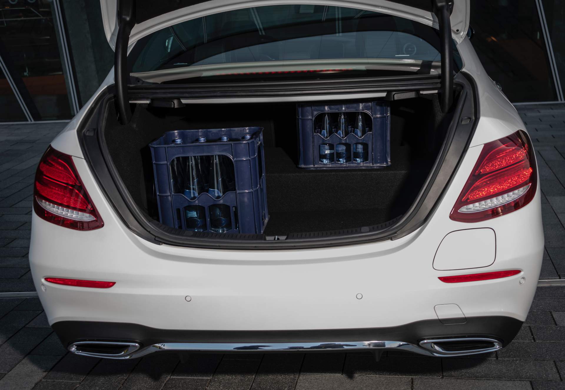 Driven by EQ Stuttgart 2018
Driven by EQ Stuttgart 2018 Mercedes E300e And E300de PHEVs Mix Electricity With Petrol And Diesel Power