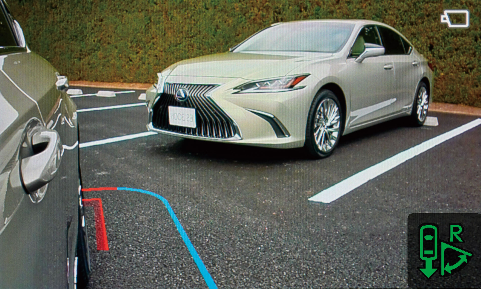 2019-lexus-es-jdm-30 2019 Lexus ES Launches In Japan Complete With Digital Mirrors