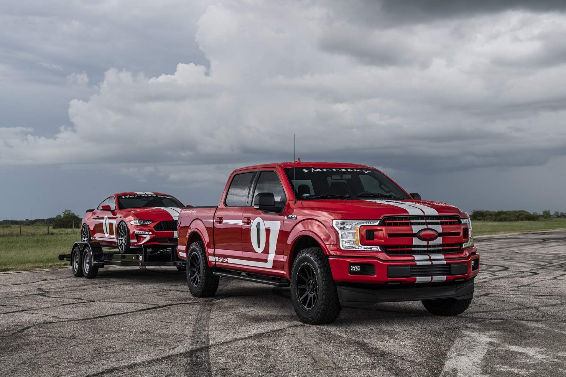Hennessey Heritage Edition Vehicles 21 Hennessey’s Heritage Edition F-150 Packs More Power Than Ford GT Supercar
