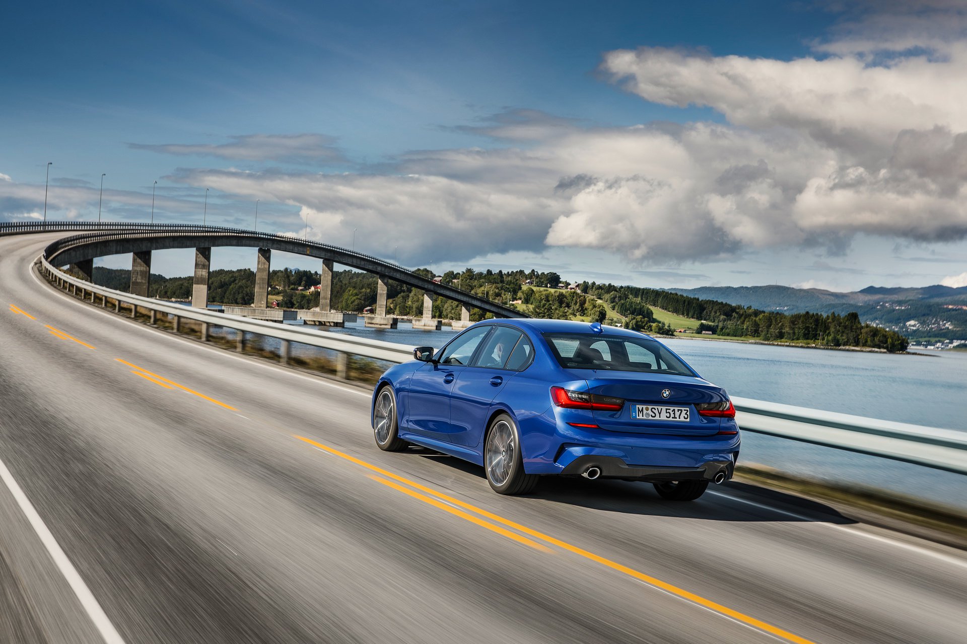 2019-BMW-3-Series-Manual-5 U.S. Buyers Won’t Get A Stick Shift With The 2019 BMW 3-Series