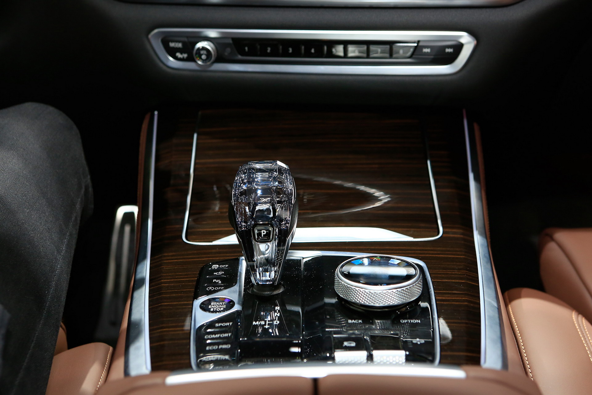 BMW 169 2018 Paris Auto Show Gallery: BMW