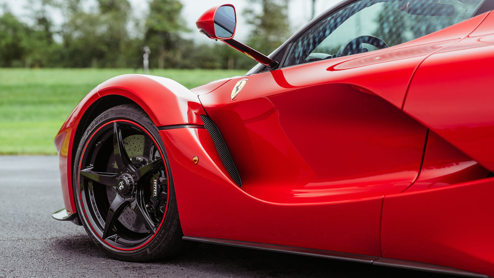 2014 FERRARI LAFERRARI Kissimmee Auction 22 Place The Winning Bids And Take Home This Matching LaFerrari & Aperta Duo