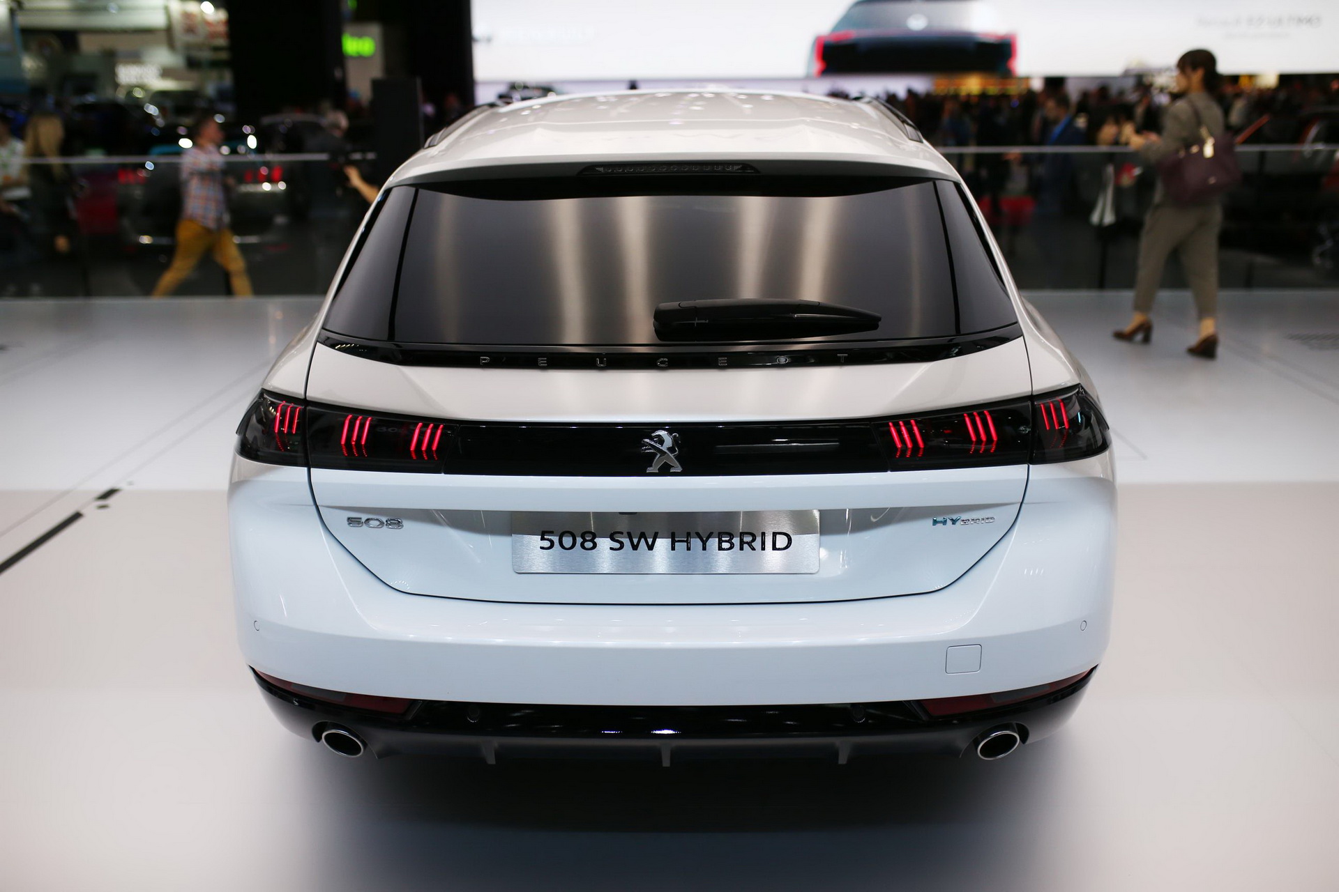 2018 peugeot 508 sw paris livepics 17 Peugeot’s Stylish 508 SW Shows Family Estates Are Alive And Kicking (In Europe)